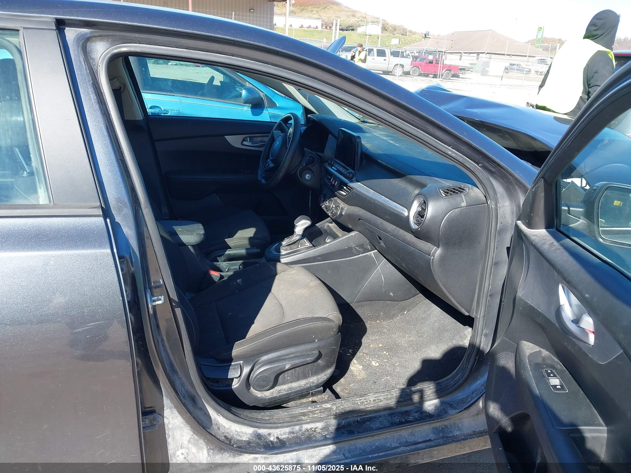 KIA FORTE image 5