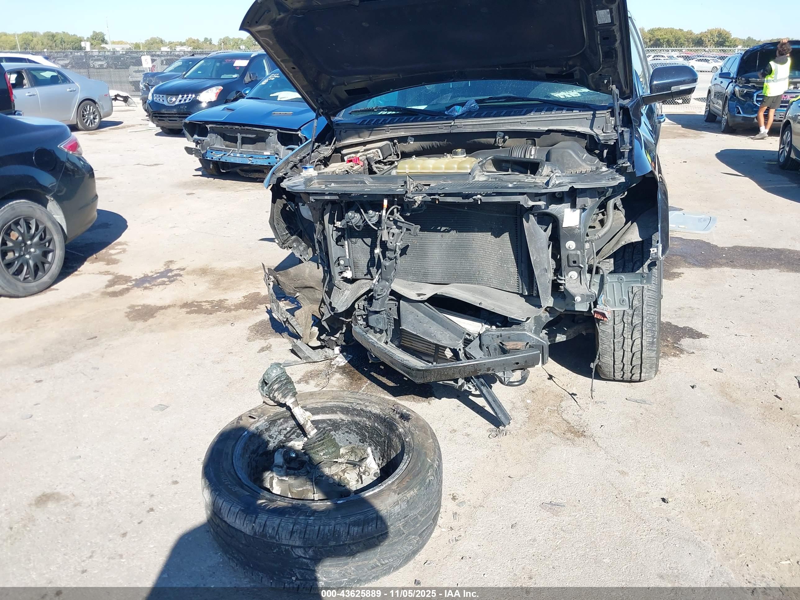 FORD EXPEDITION image 6