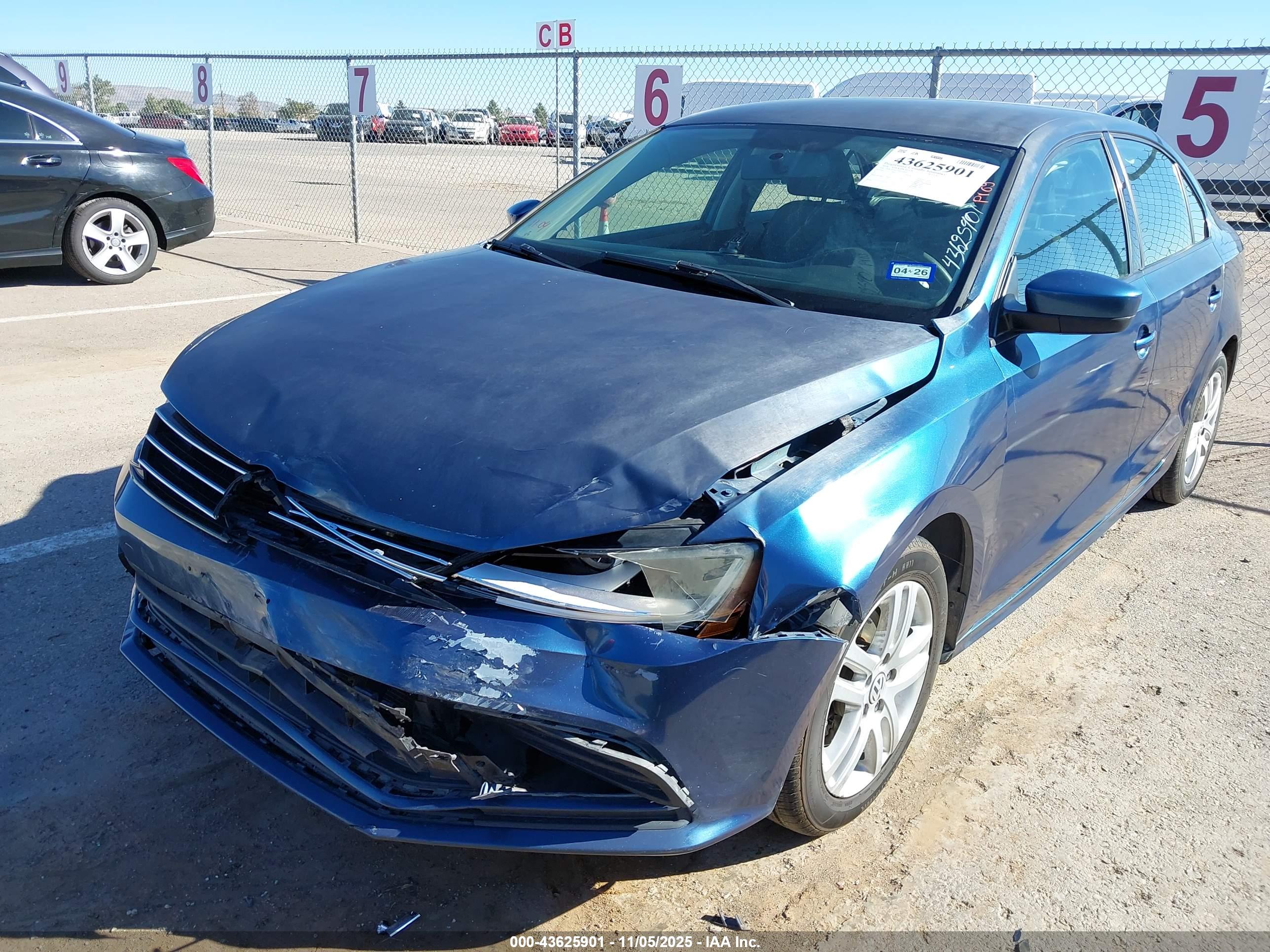 VOLKSWAGEN JETTA image 6