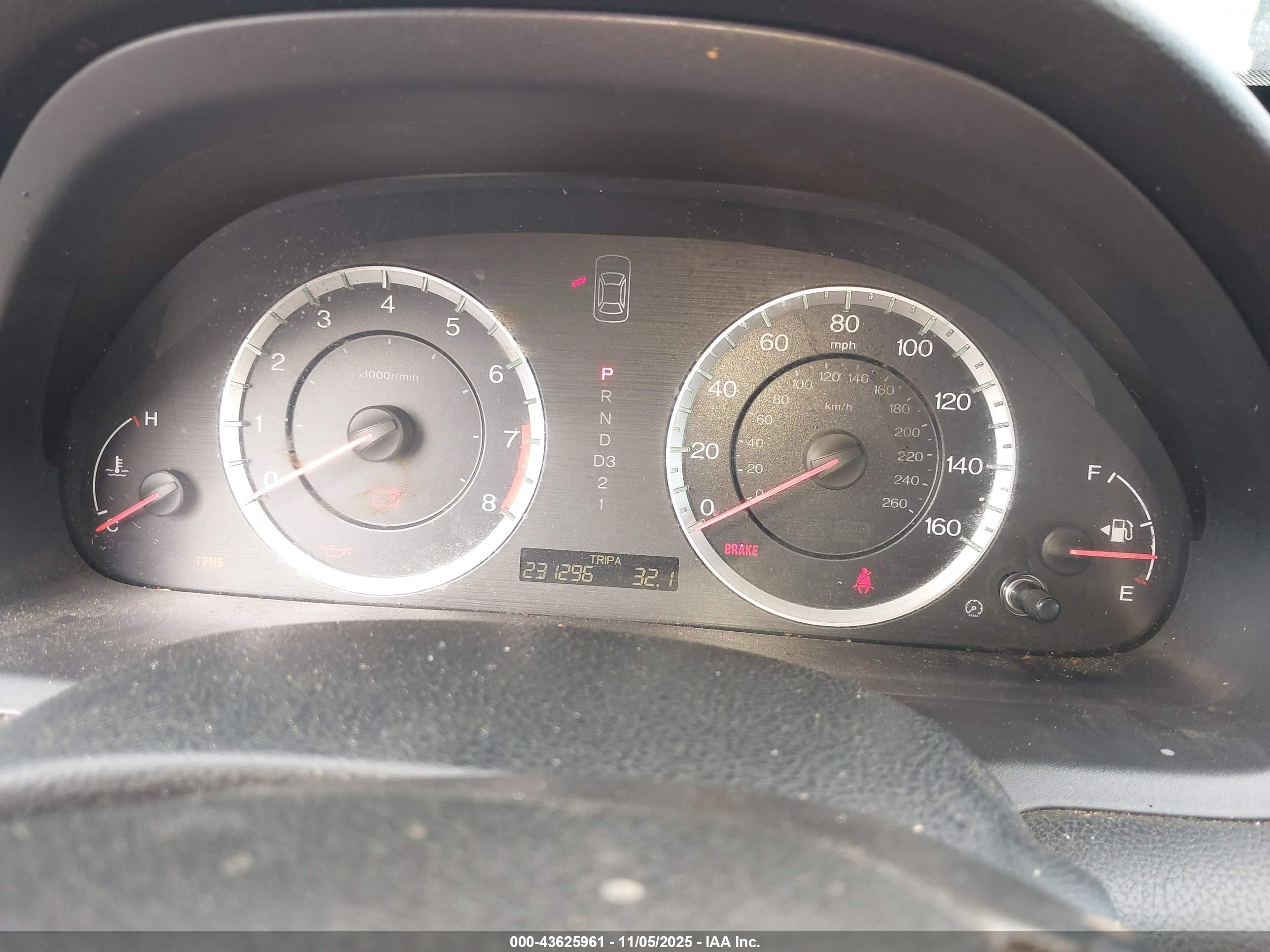 HONDA ACCORD image 7