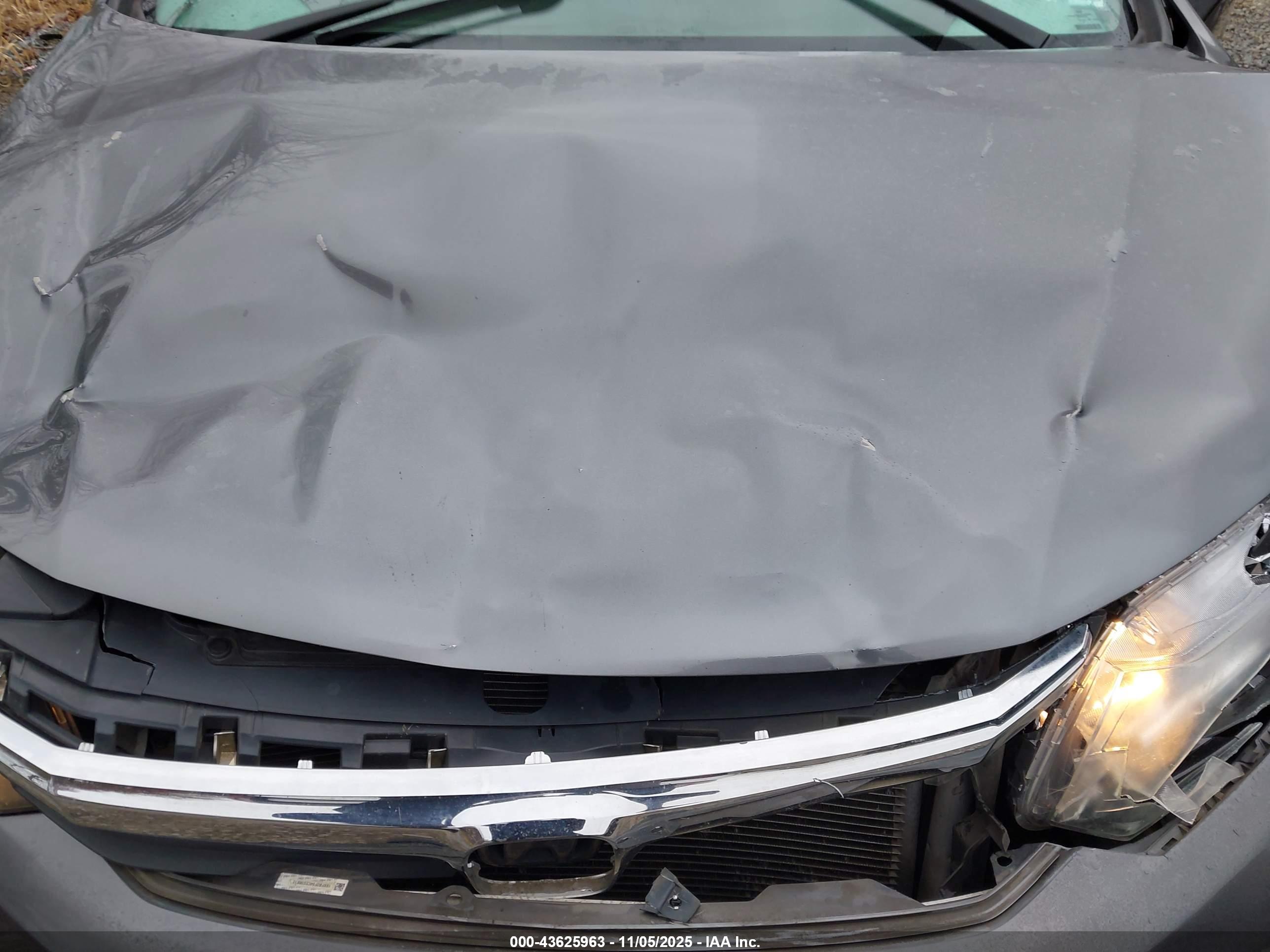 HONDA CIVIC image 10