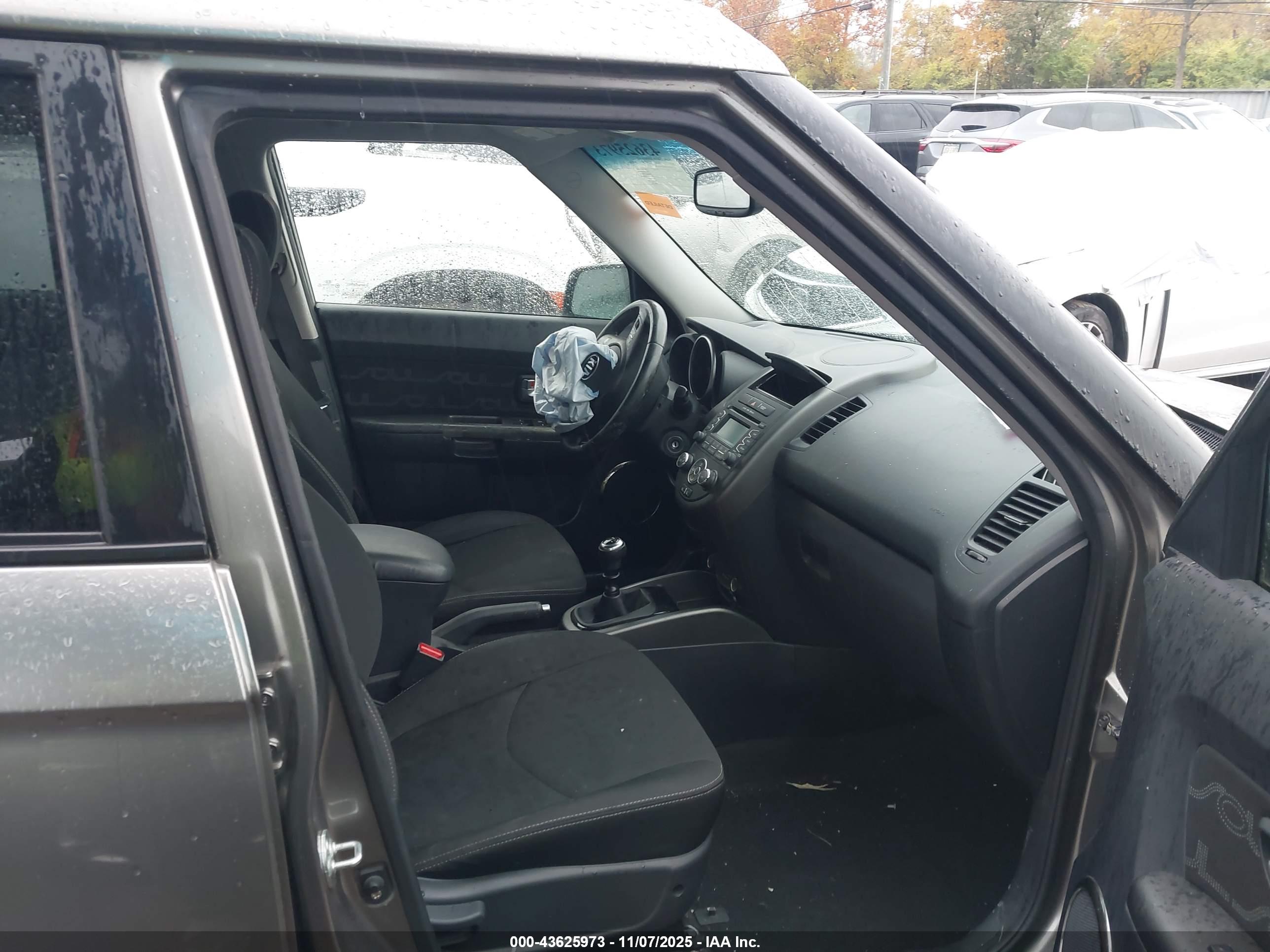 KIA SOUL image 5