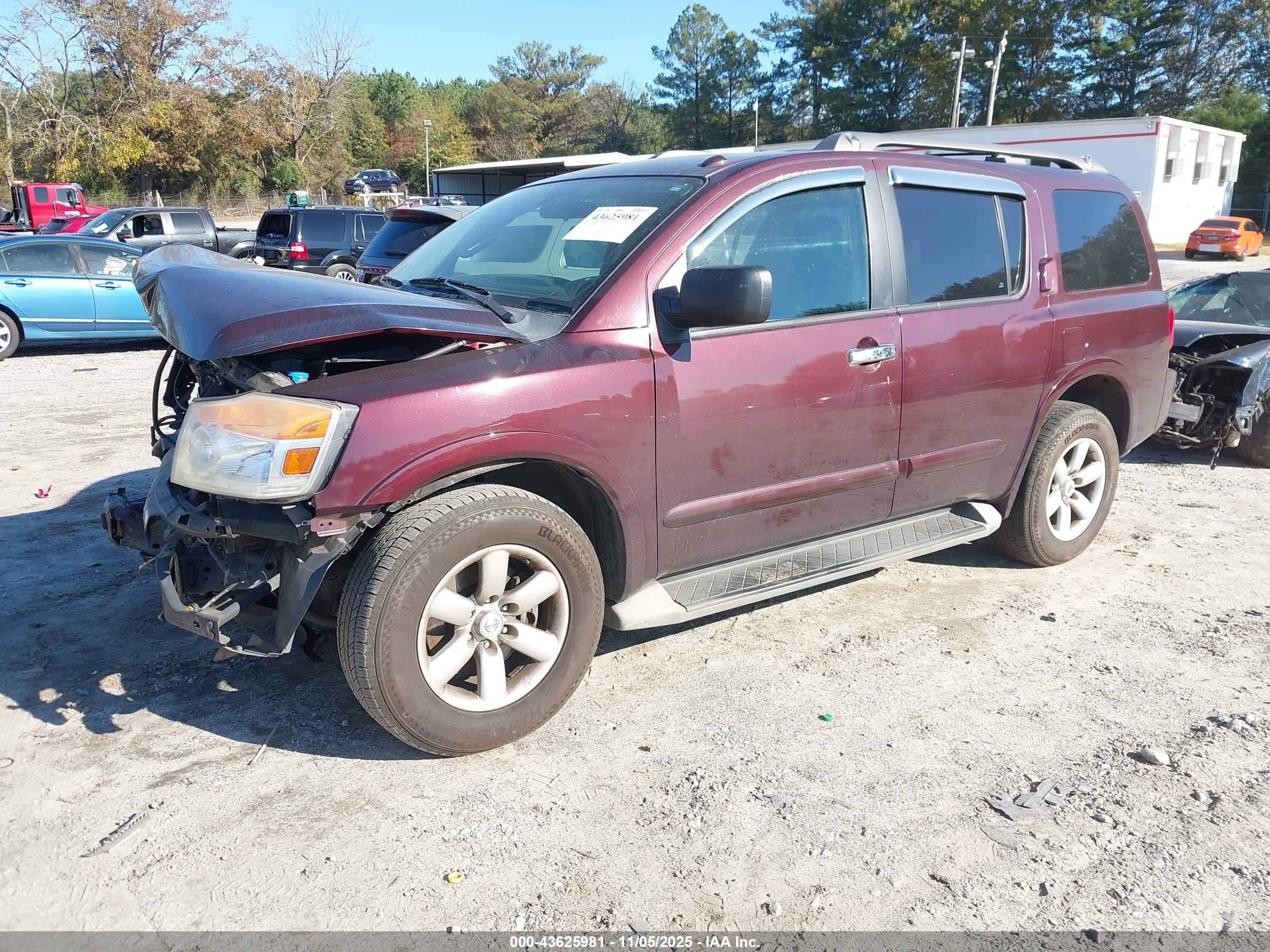 NISSAN ARMADA image 2
