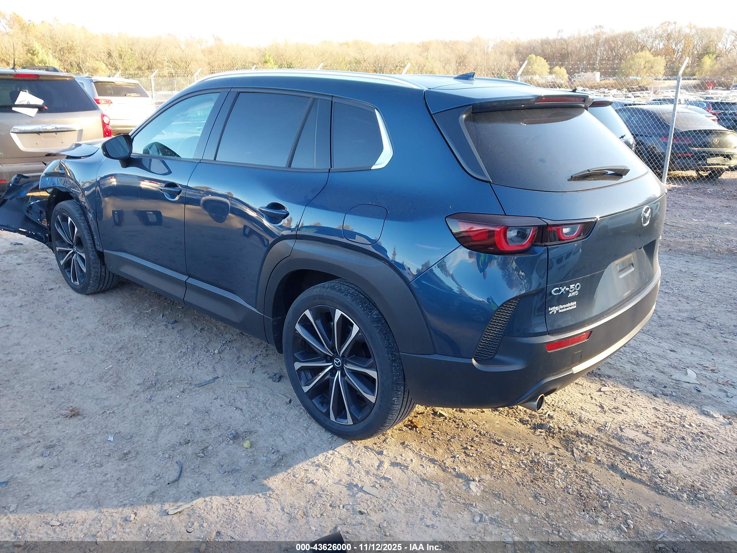 MAZDA CX-50 image 3