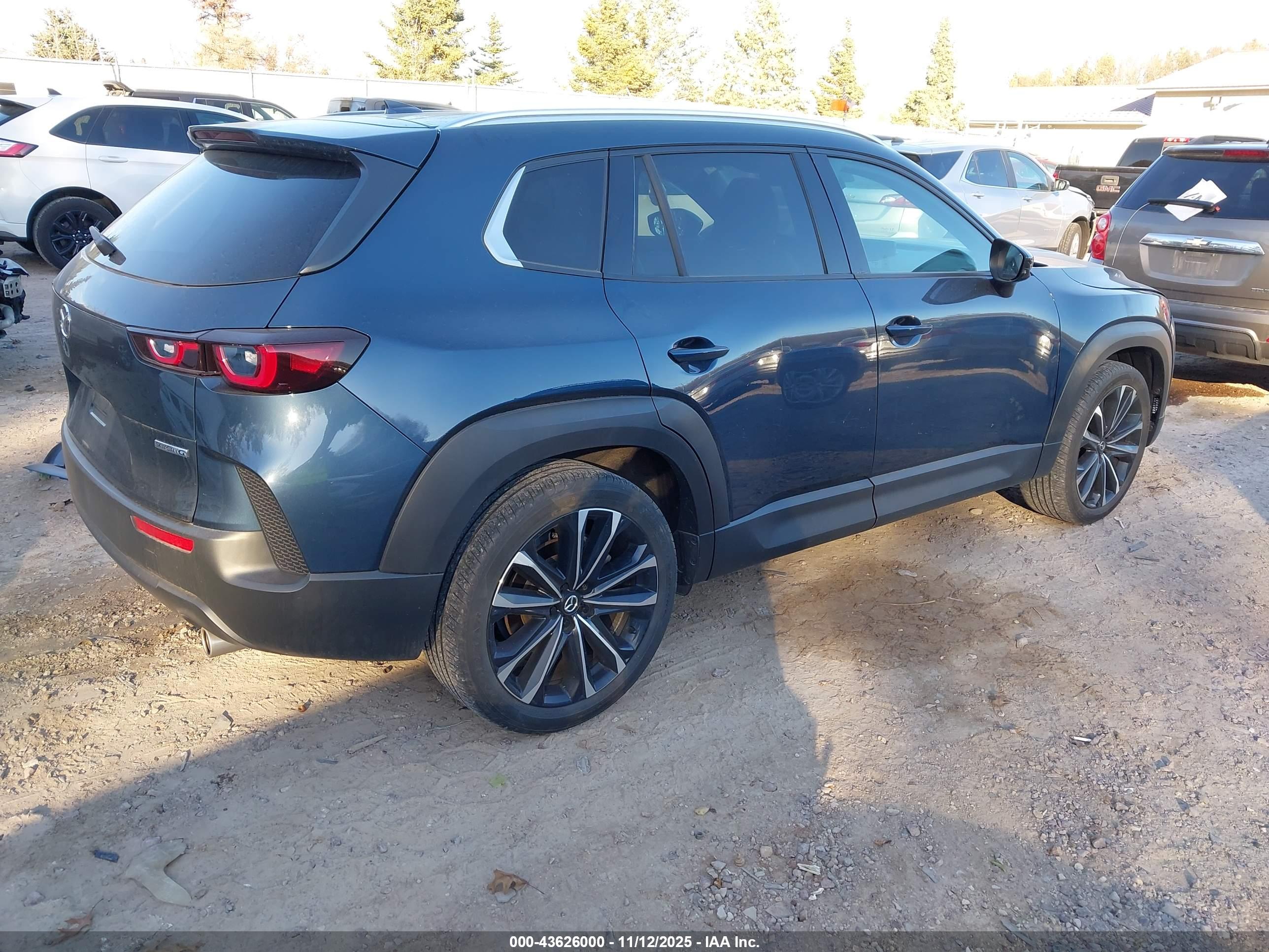 MAZDA CX-50 image 4