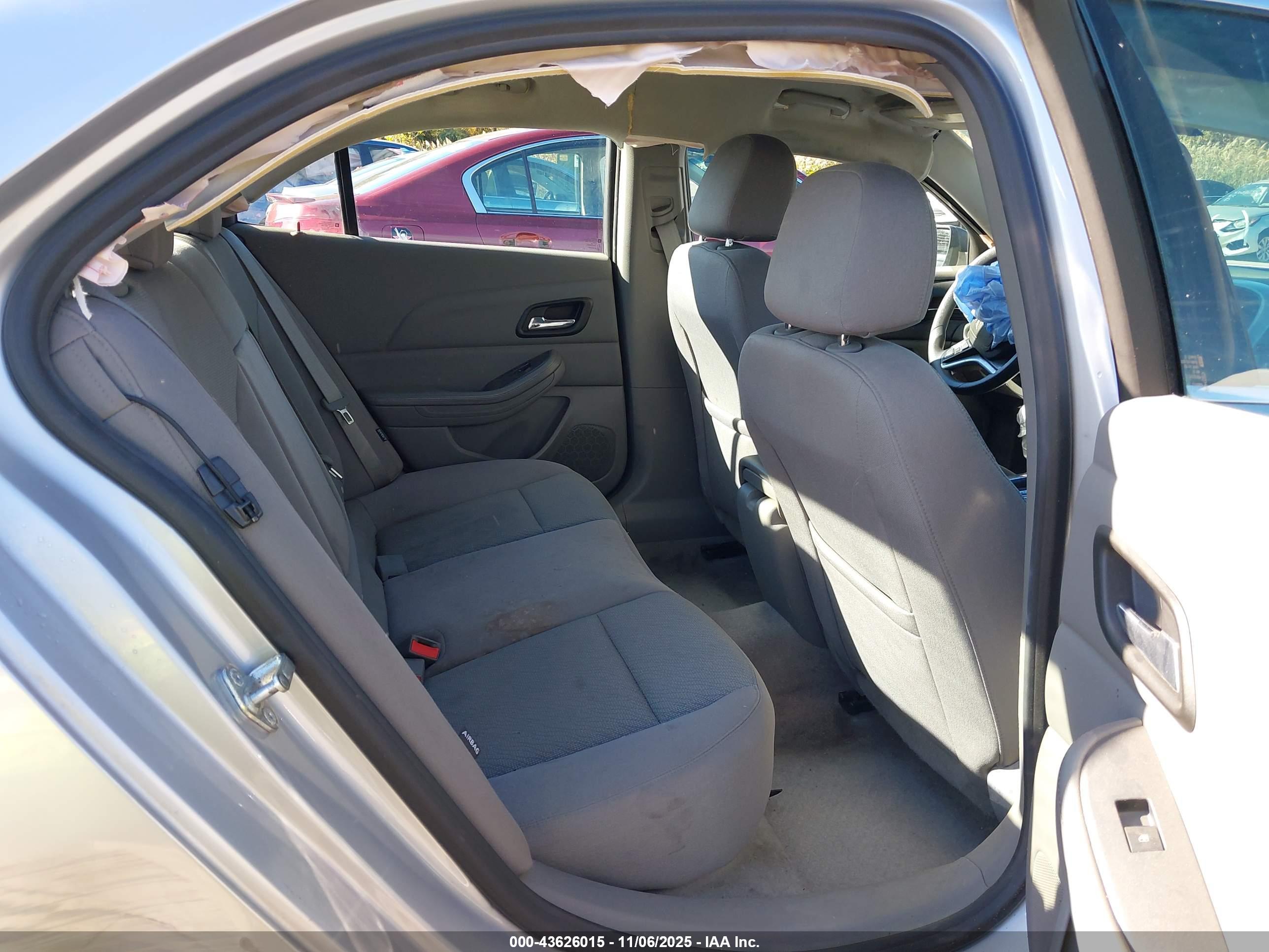 CHEVROLET MALIBU image 8