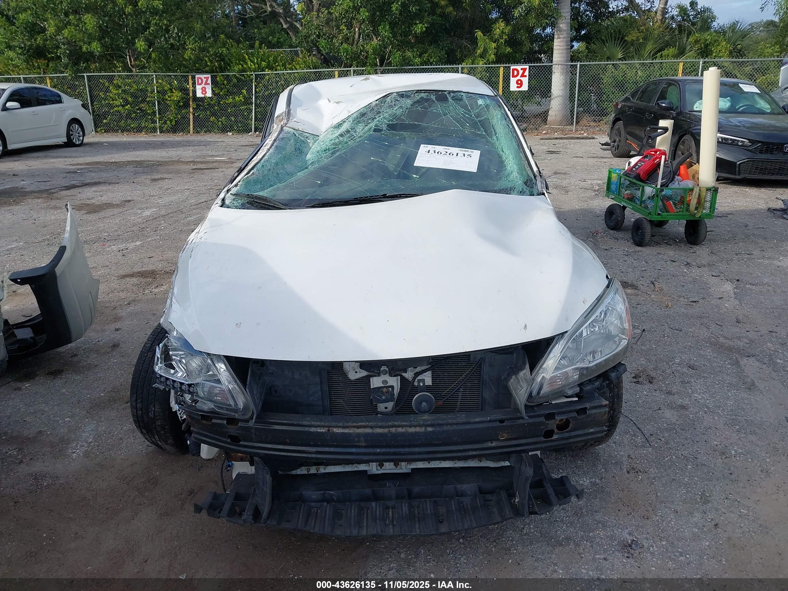NISSAN SENTRA image 6