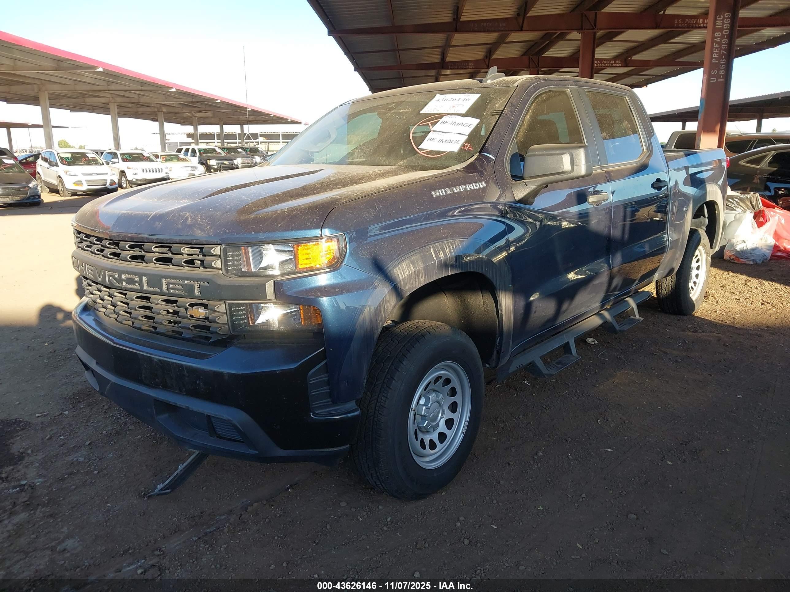 CHEVROLET SILVERADO image 2