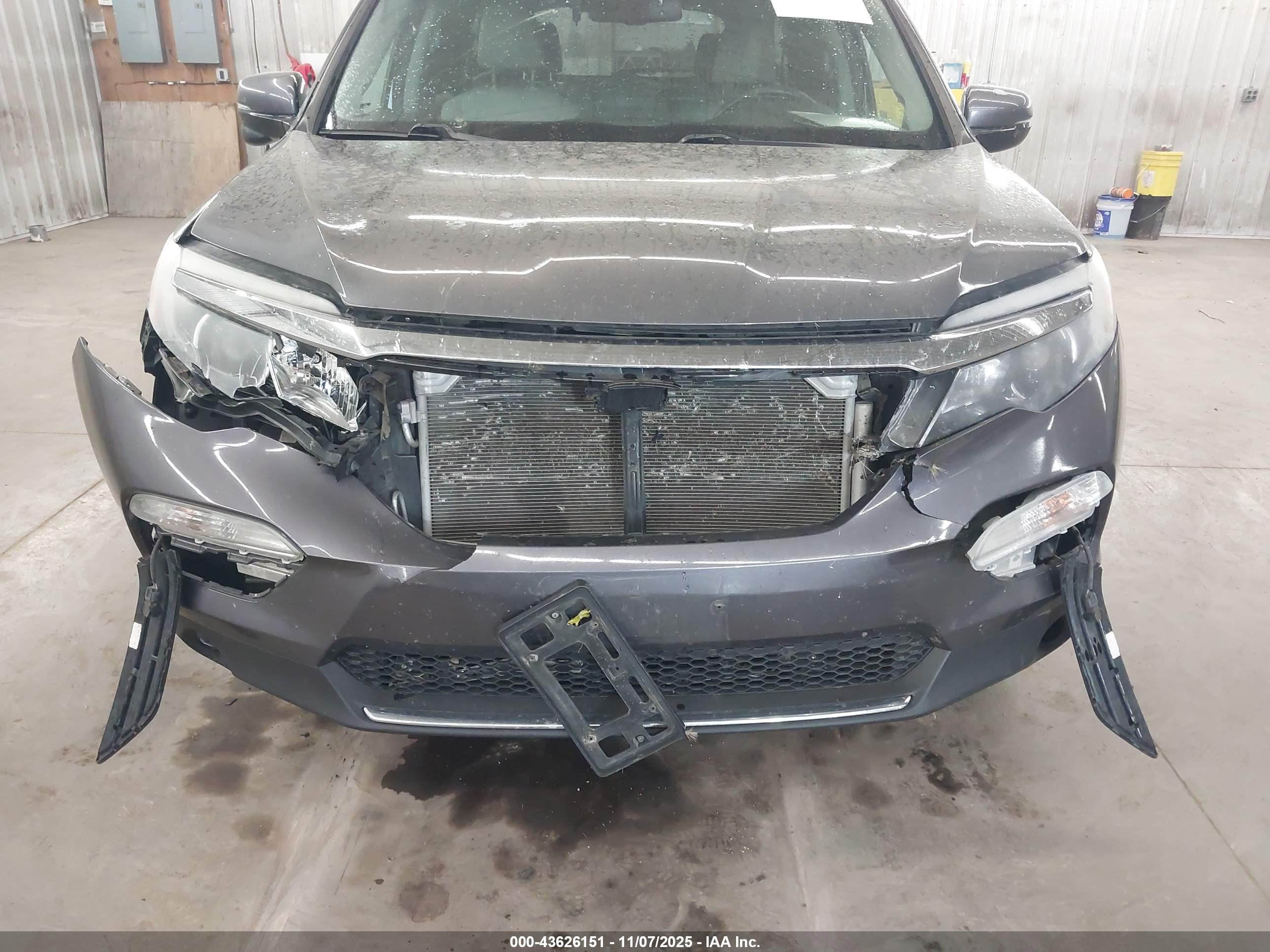 HONDA PILOT image 6
