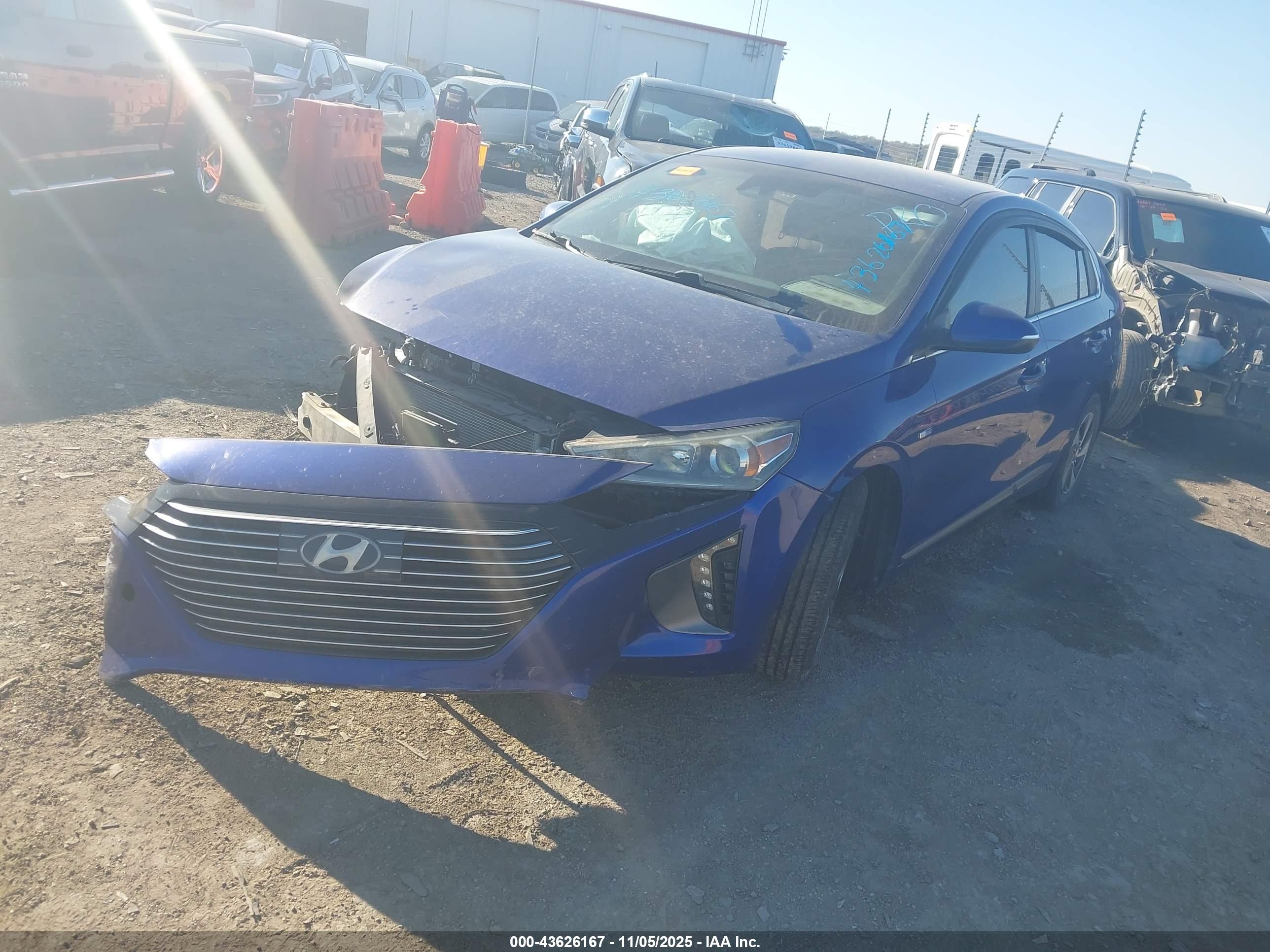 HYUNDAI IONIQ image 2