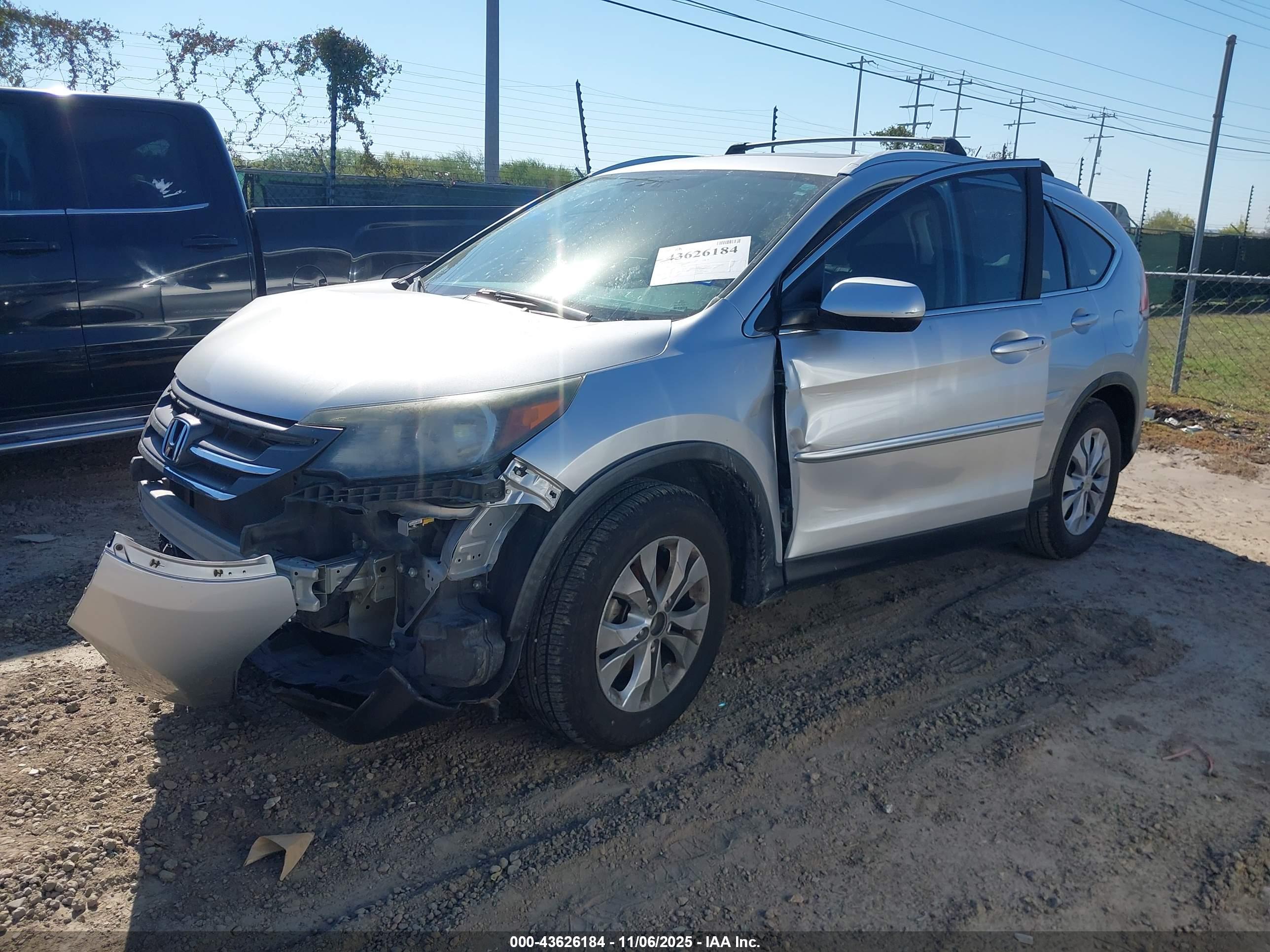 HONDA CR-V image 2