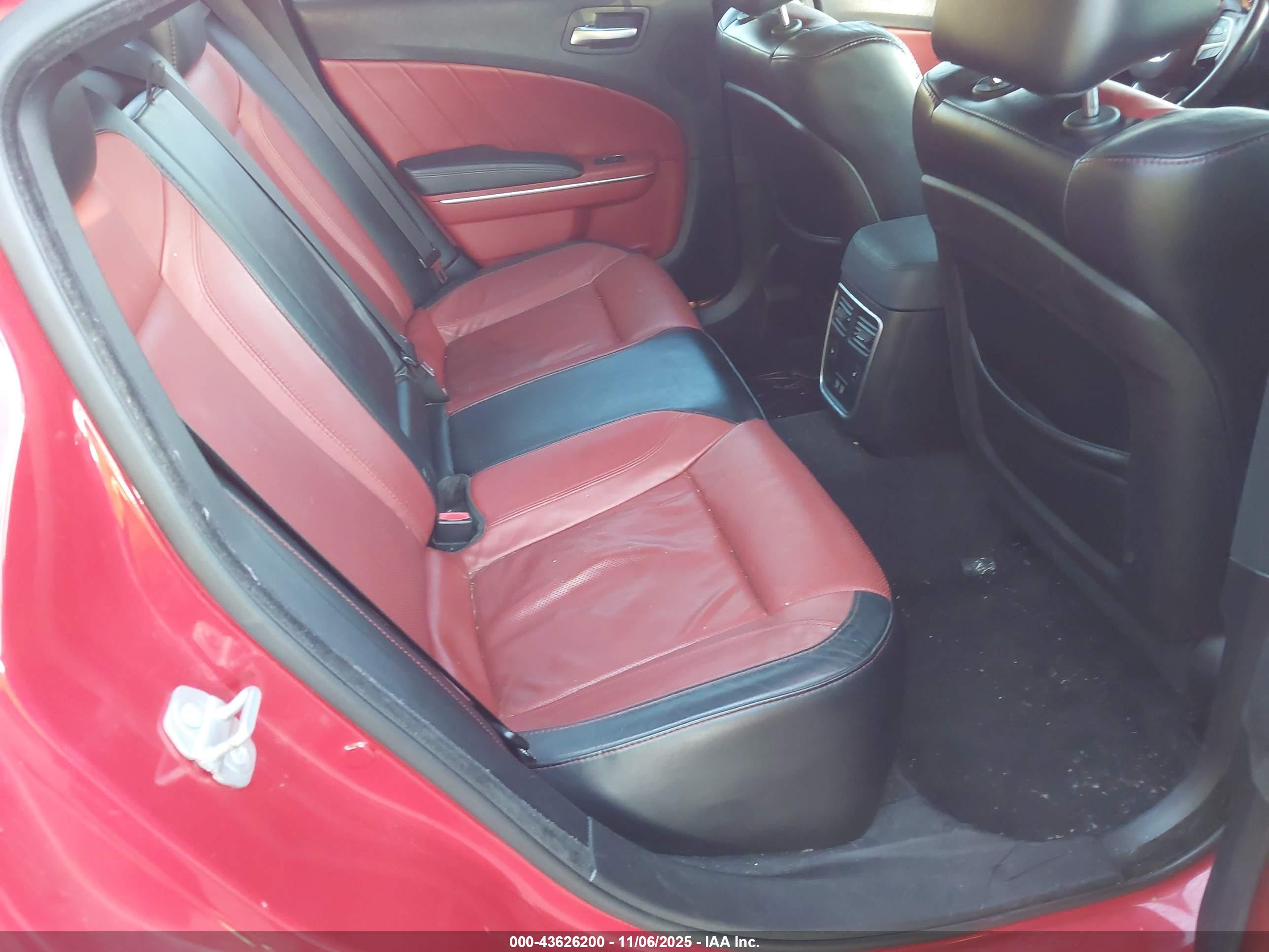 DODGE CHARGER image 8