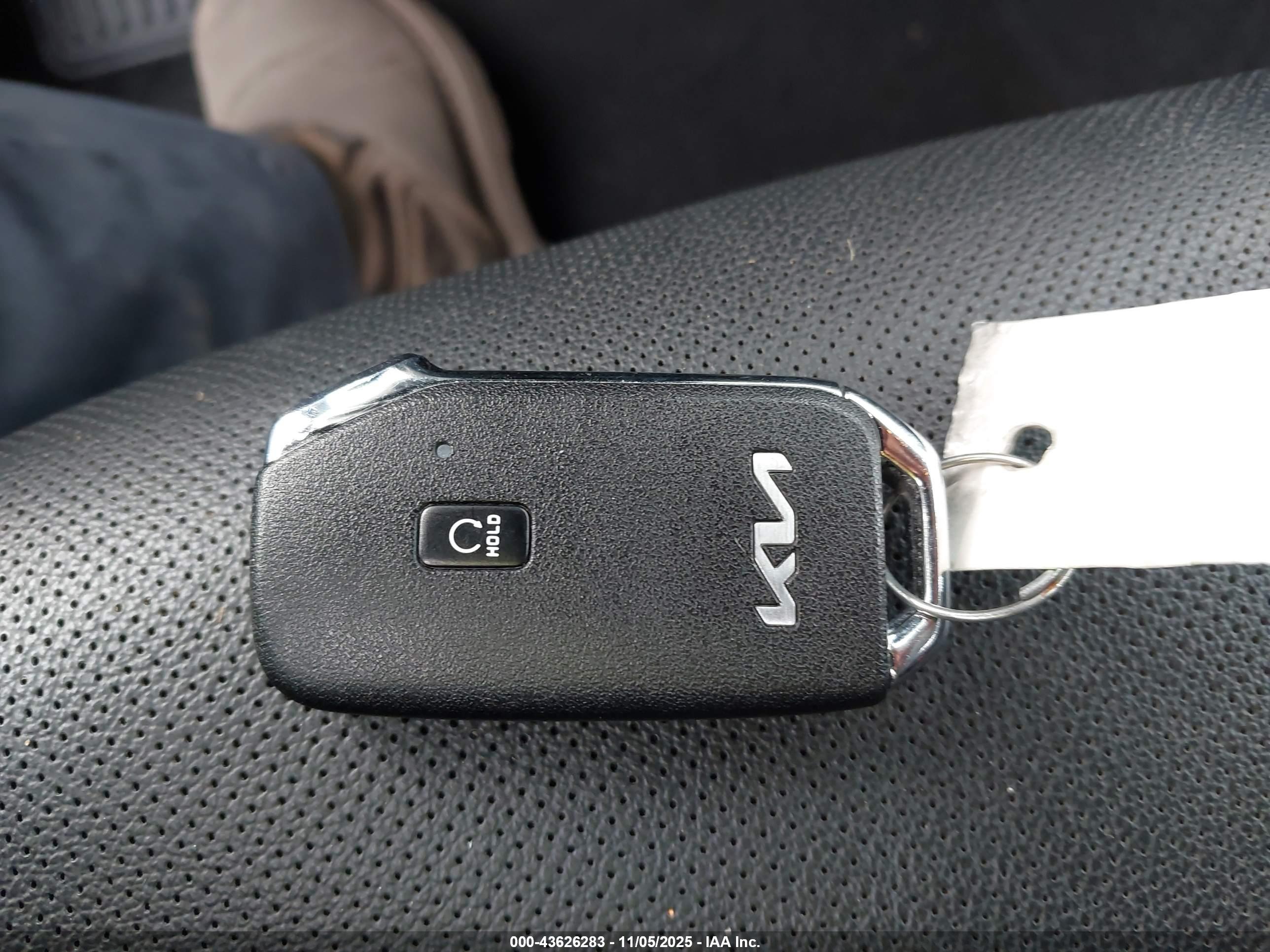 KIA SPORTAGE image 11