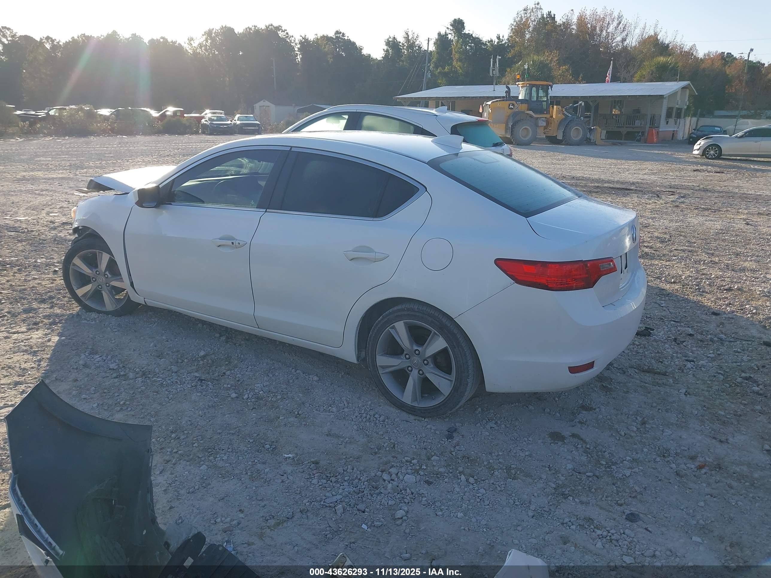 ACURA ILX image 3