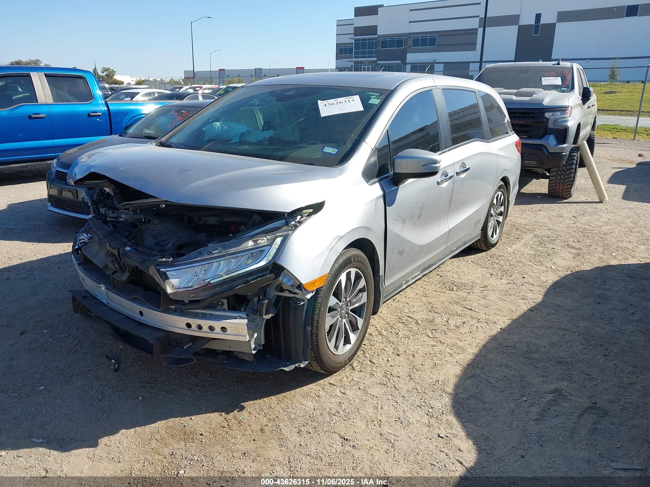 HONDA ODYSSEY image 2