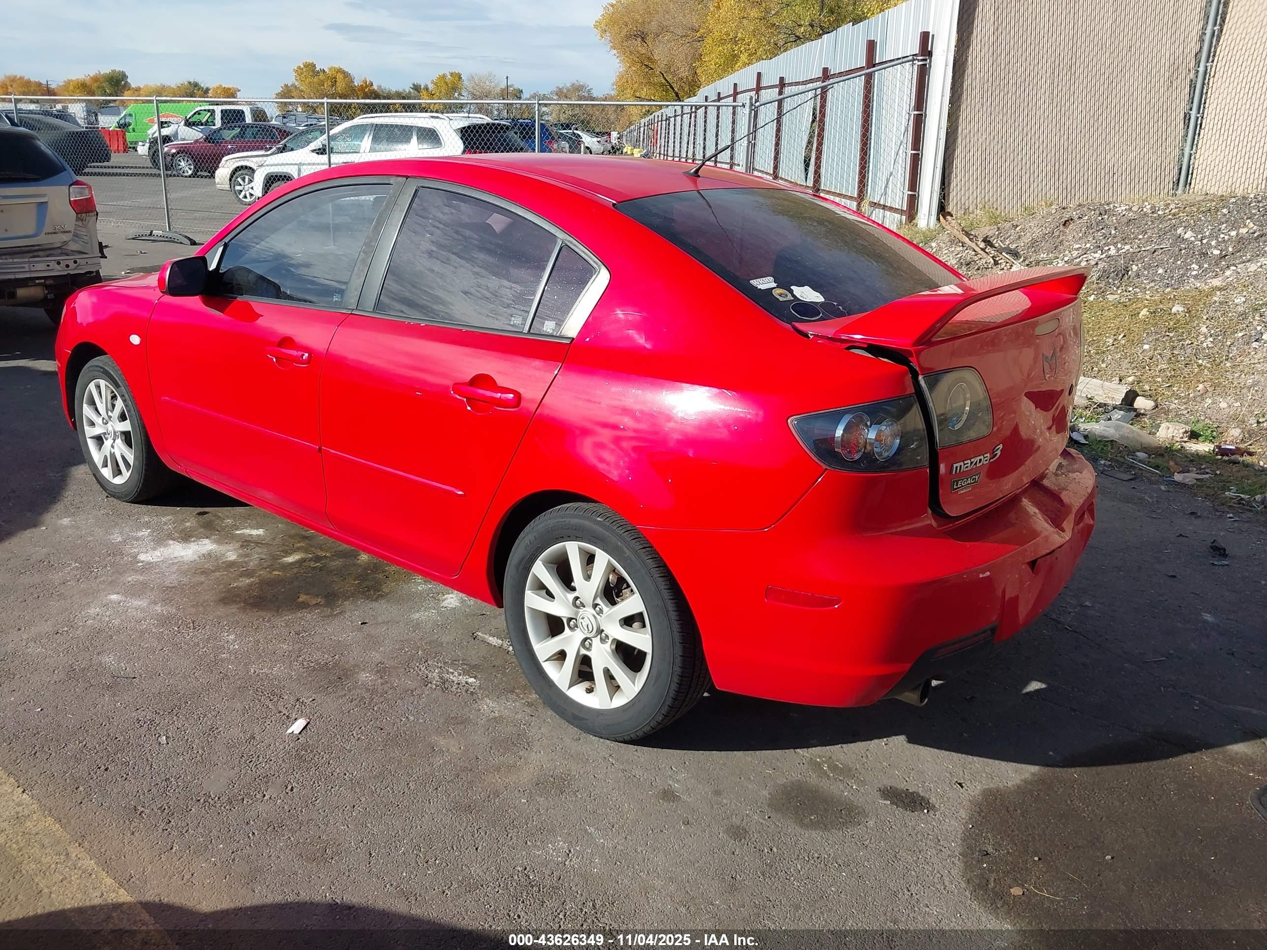 MAZDA MAZDA3 image 3