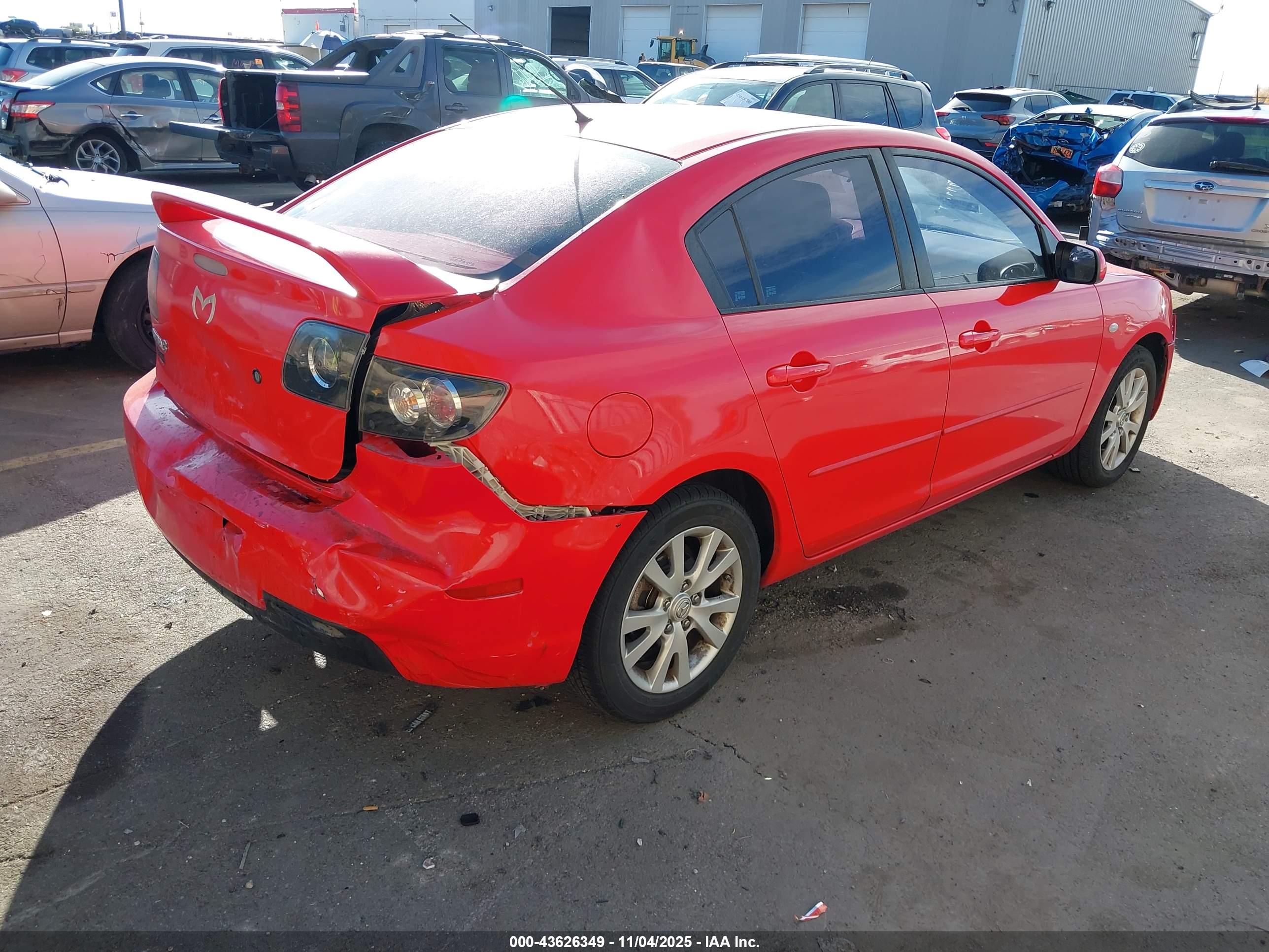 MAZDA MAZDA3 image 4