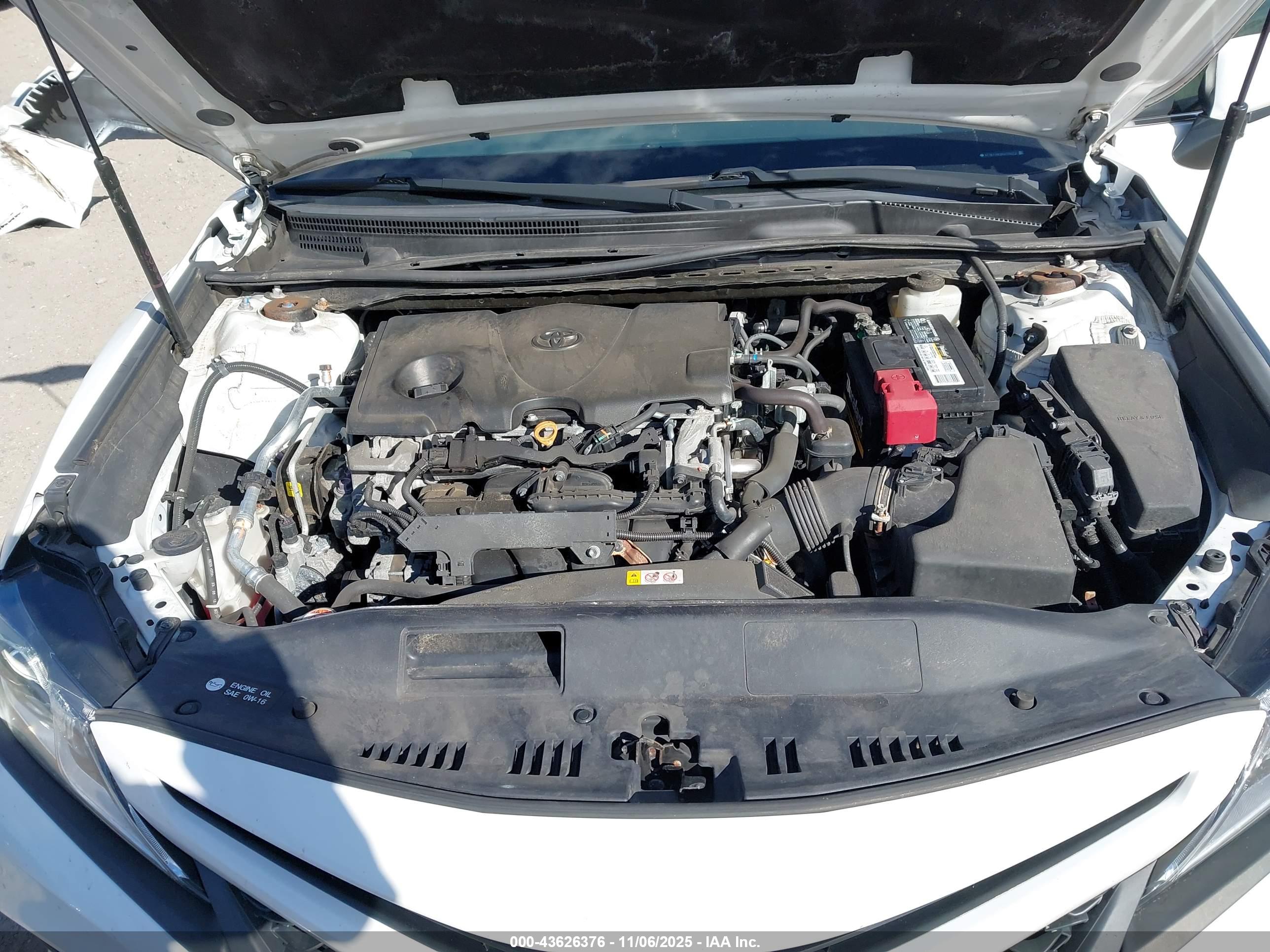 TOYOTA CAMRY image 10