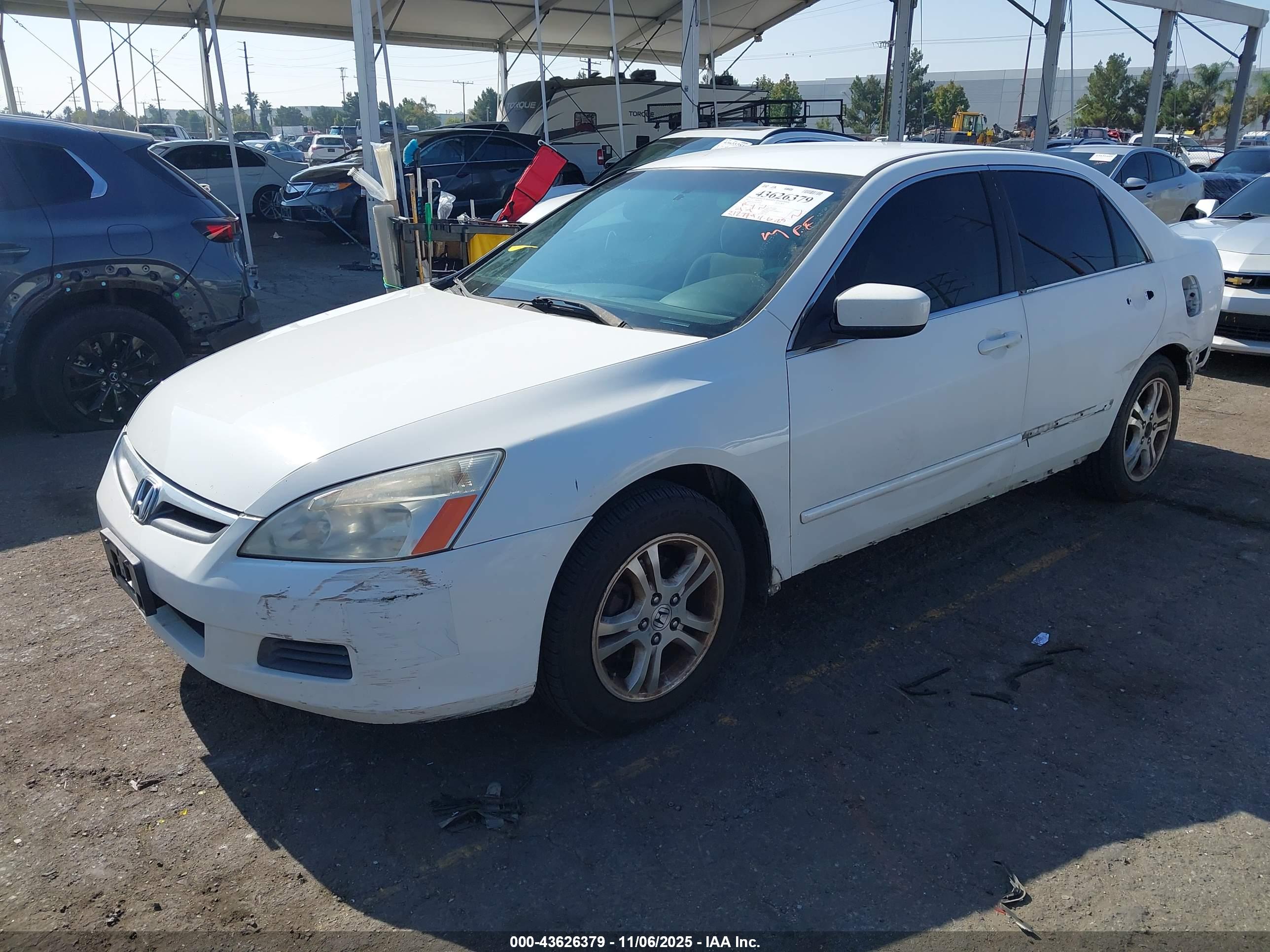 HONDA ACCORD image 2