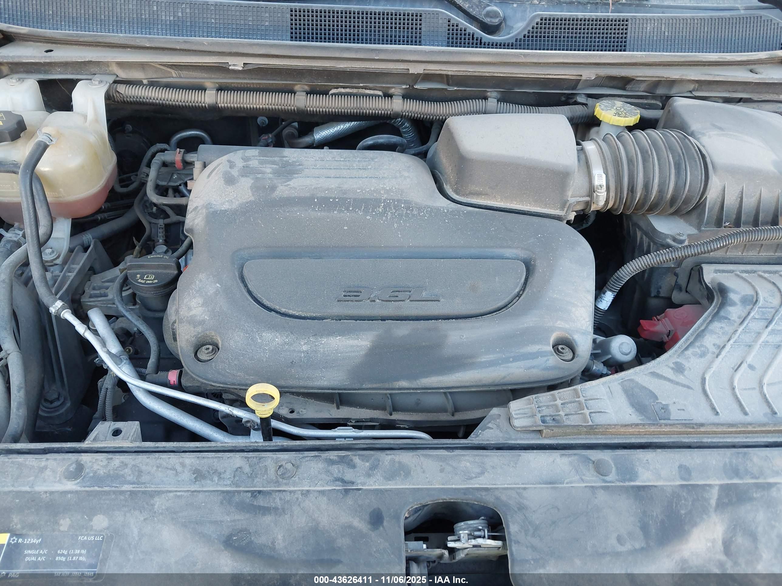 CHRYSLER PACIFICA image 10