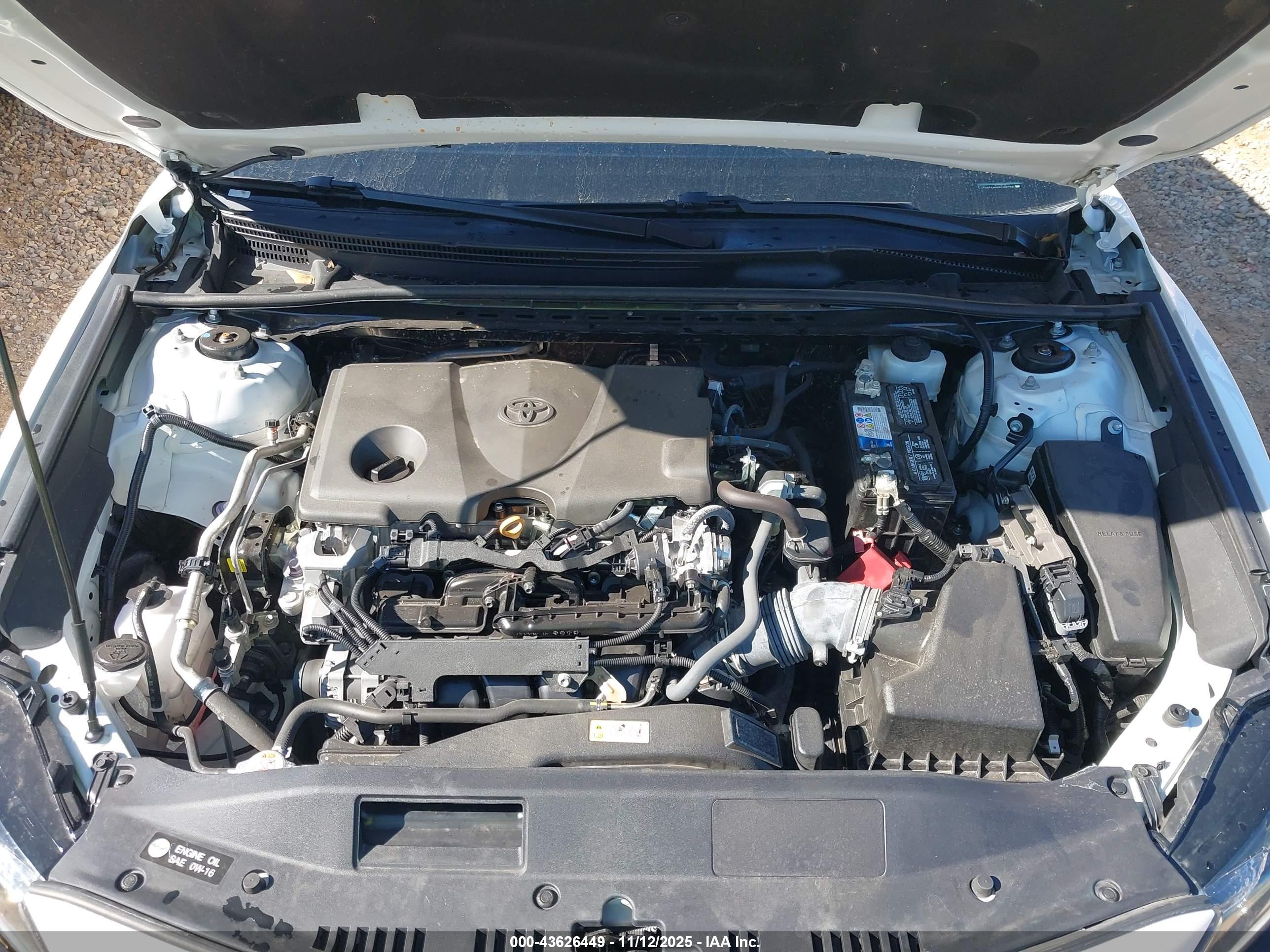 TOYOTA CAMRY image 10