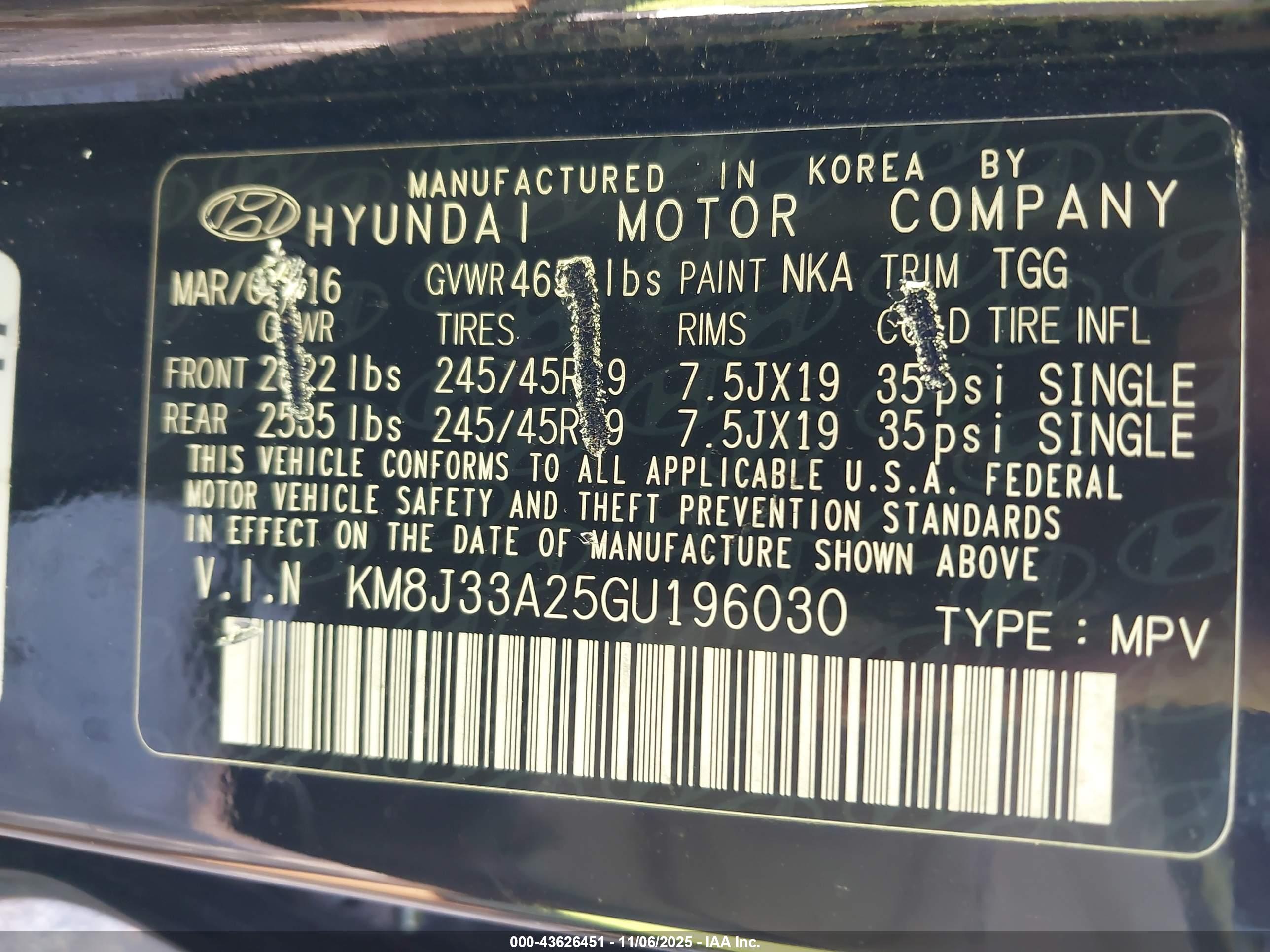 HYUNDAI TUCSON image 9
