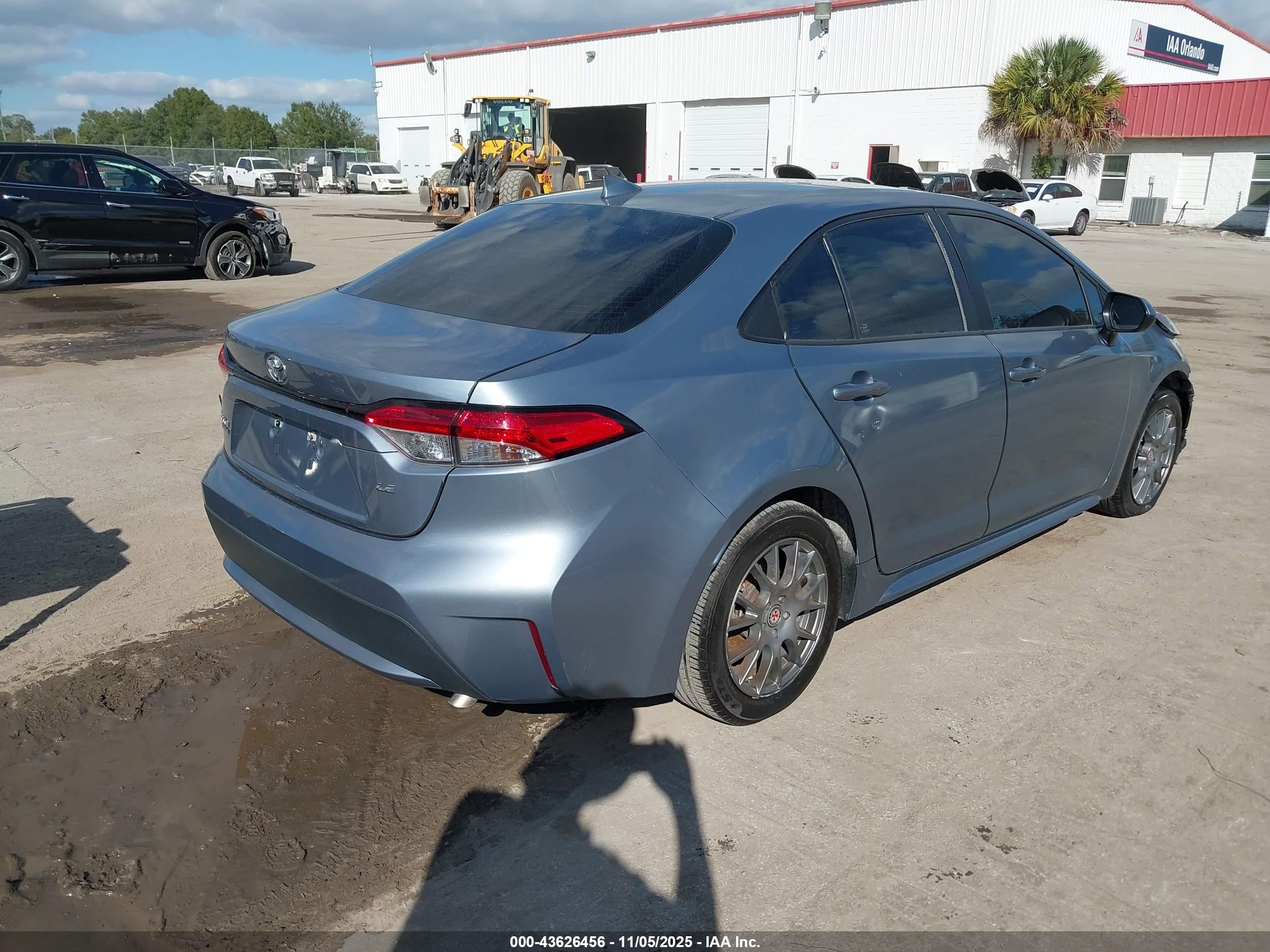 TOYOTA COROLLA image 4