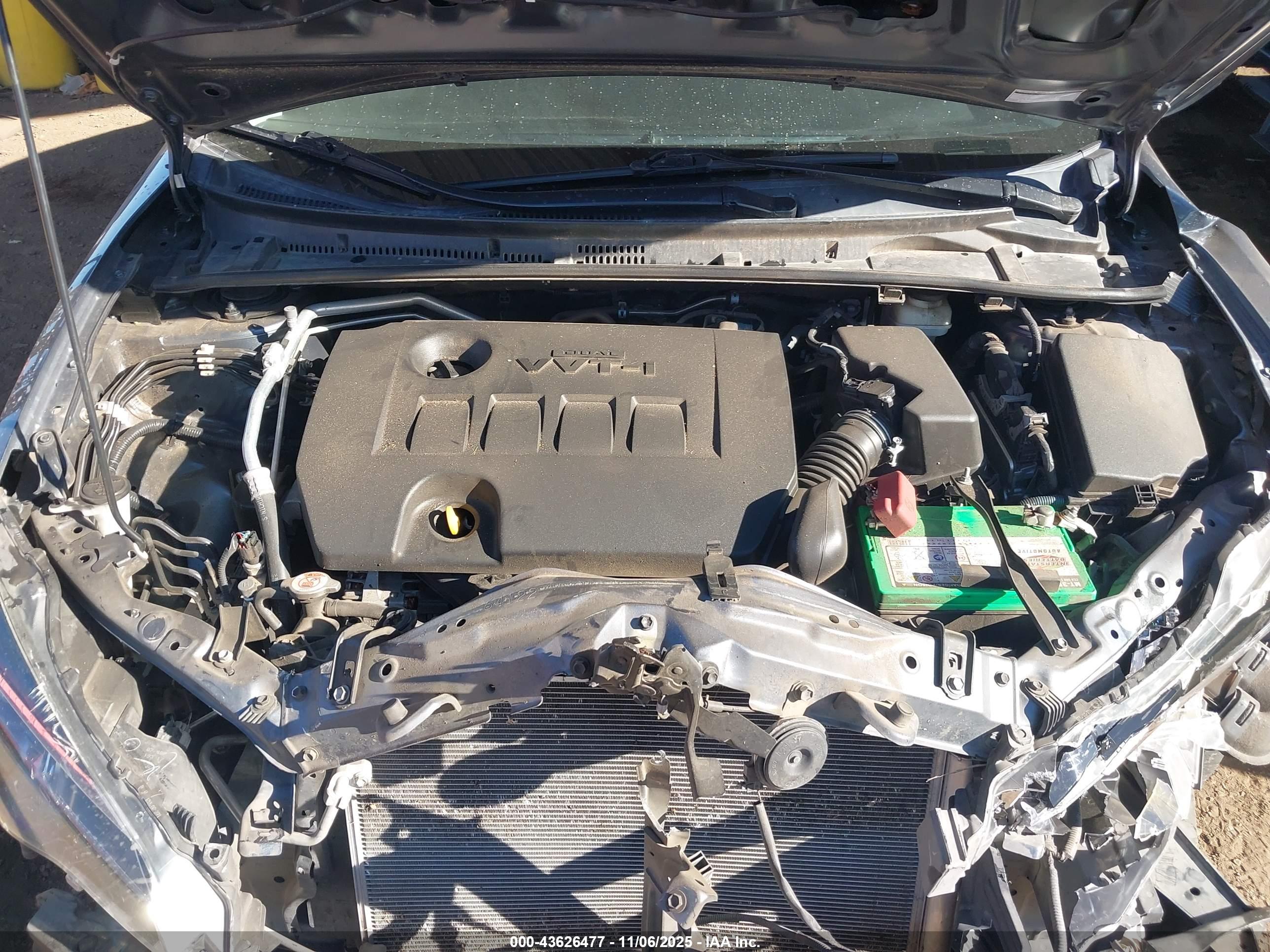 TOYOTA COROLLA image 10