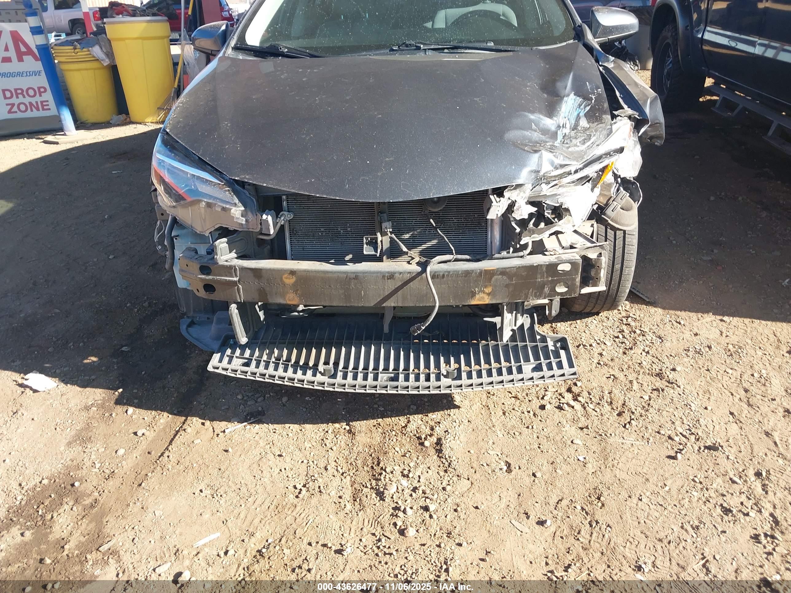 TOYOTA COROLLA image 6
