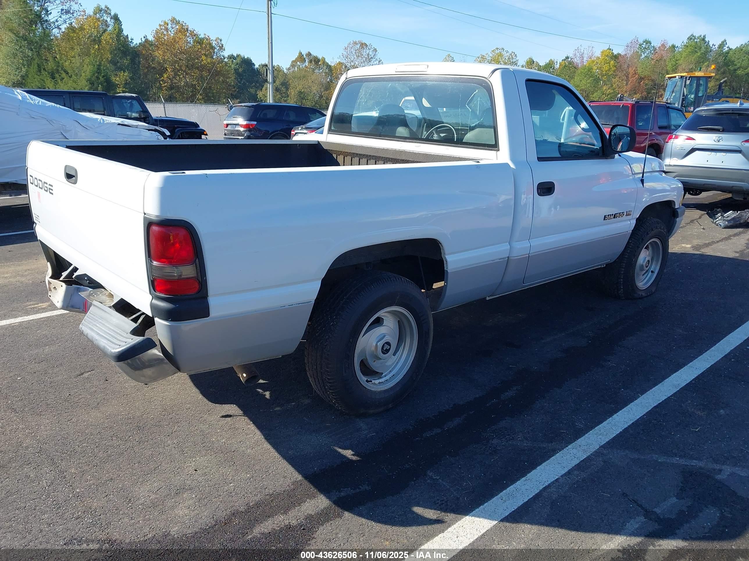 DODGE RAM image 4