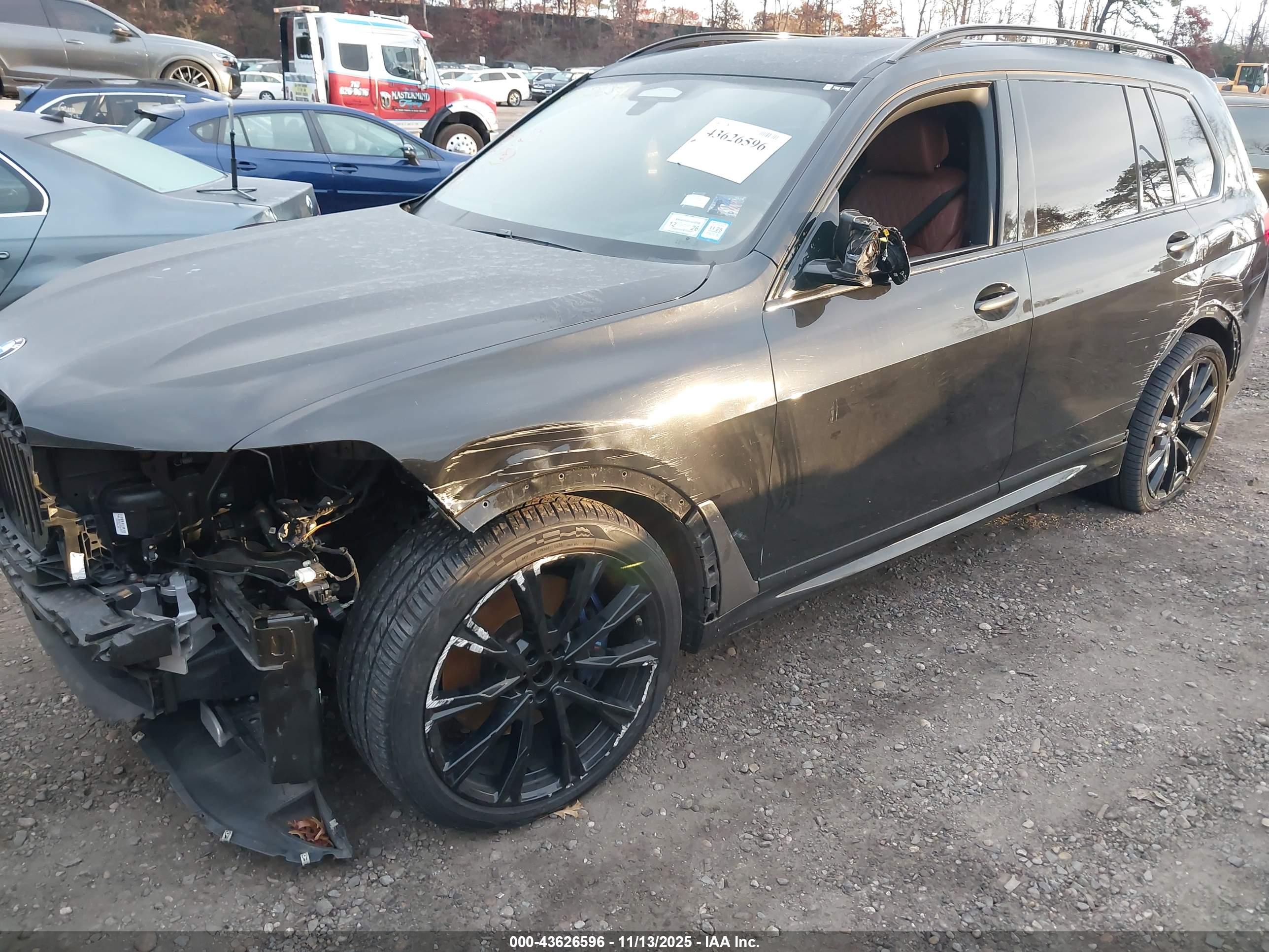 BMW X7 image 6