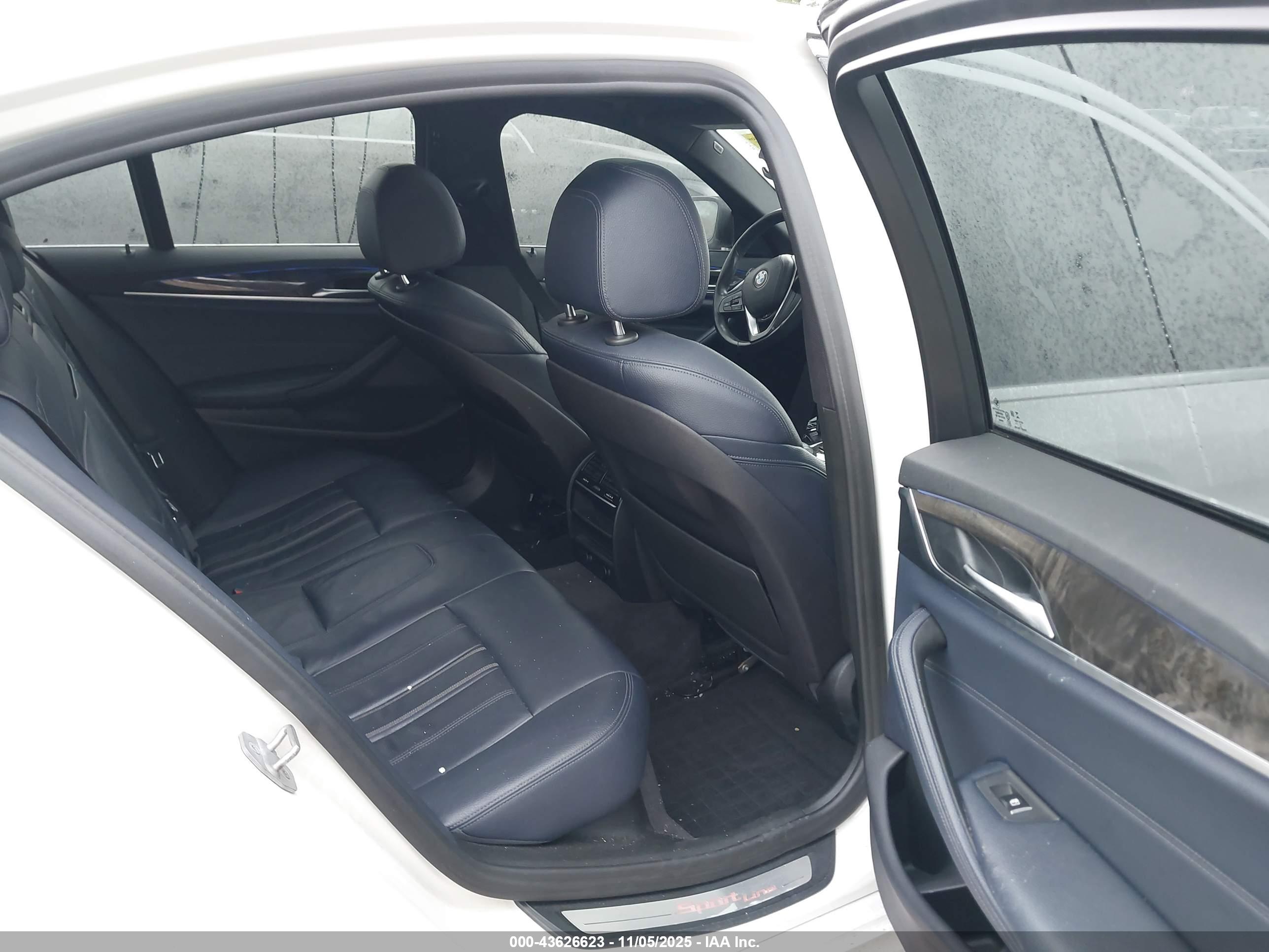 BMW 530I image 8