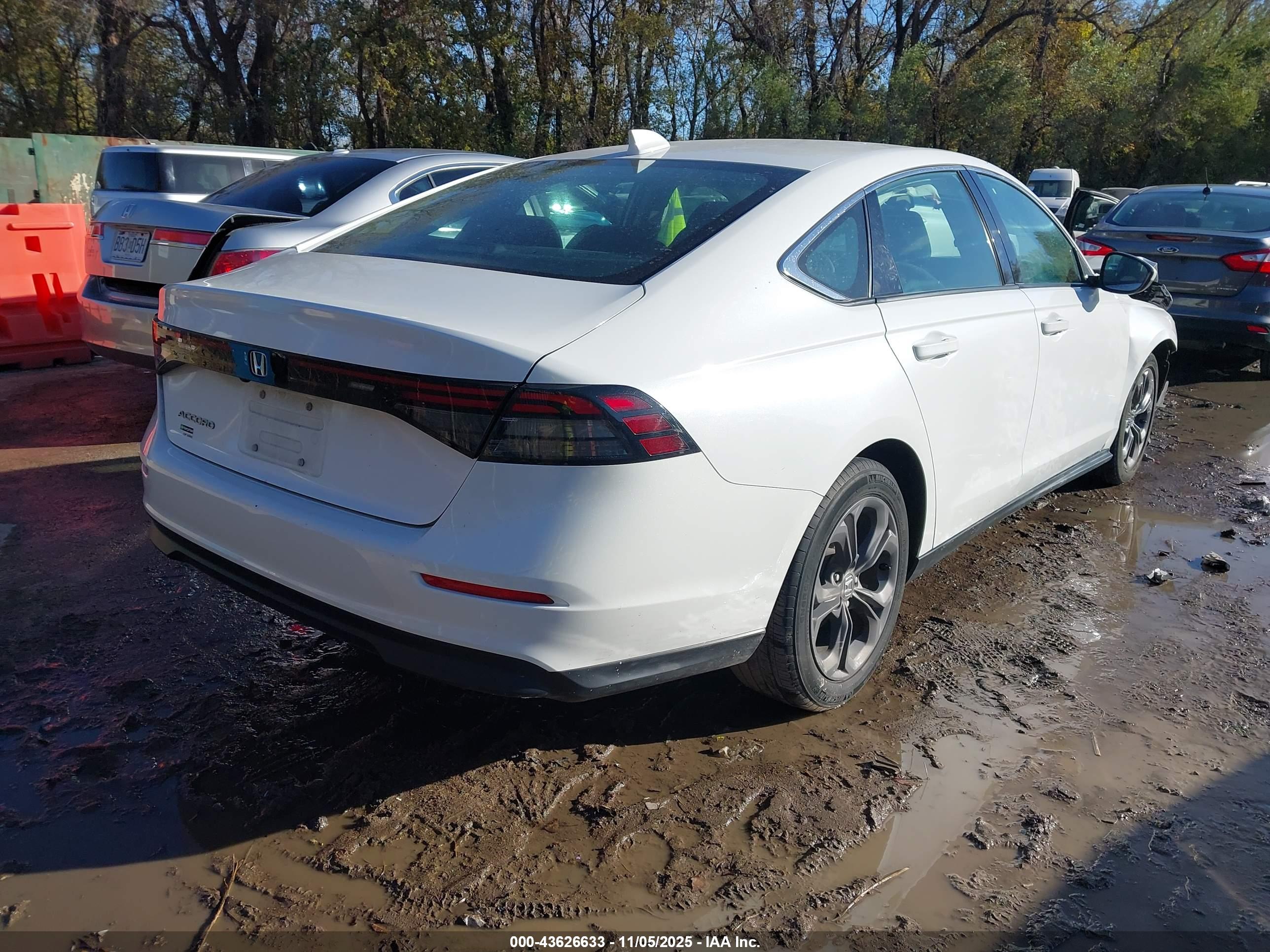 HONDA ACCORD image 4