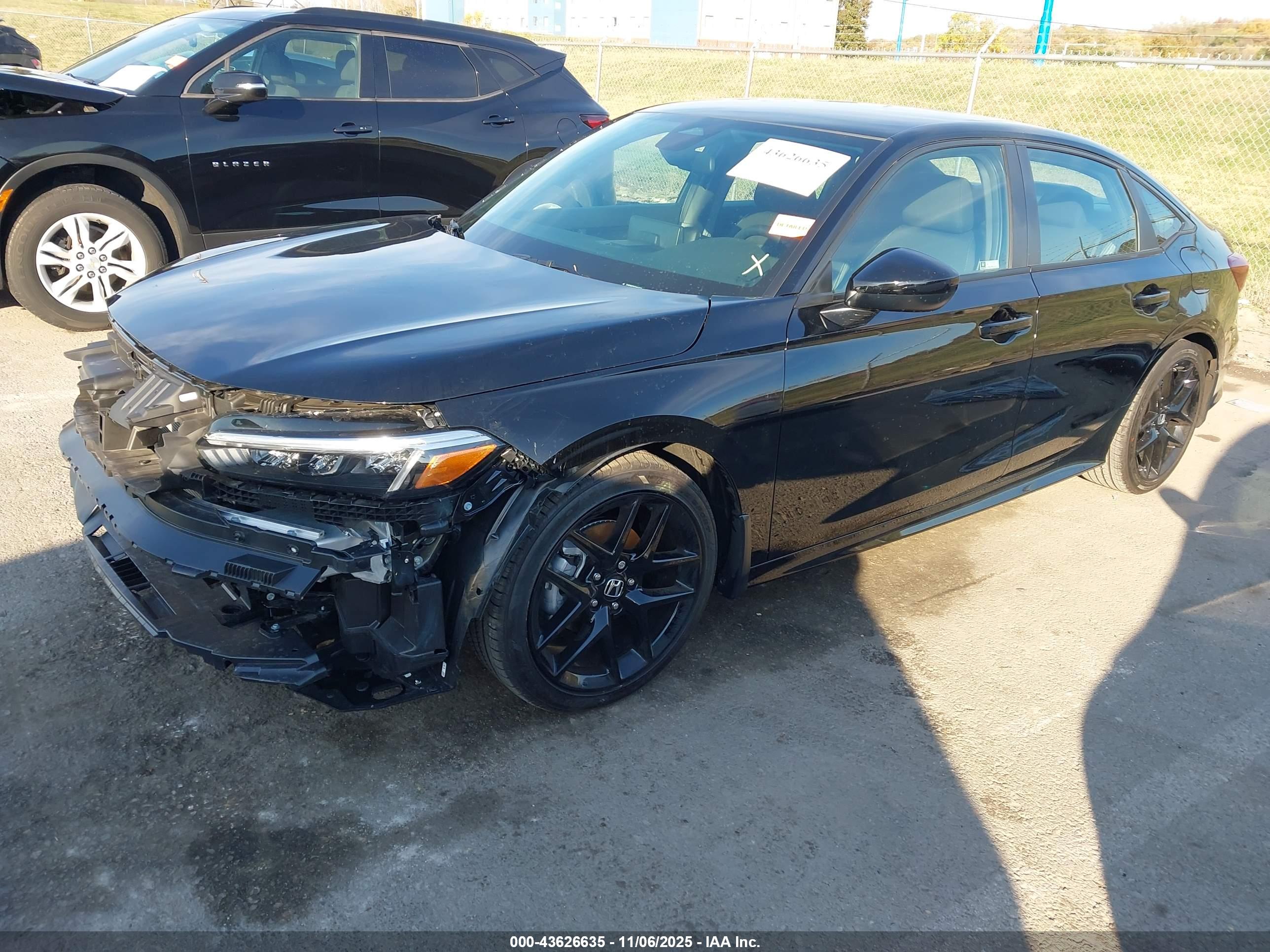 HONDA CIVIC image 2