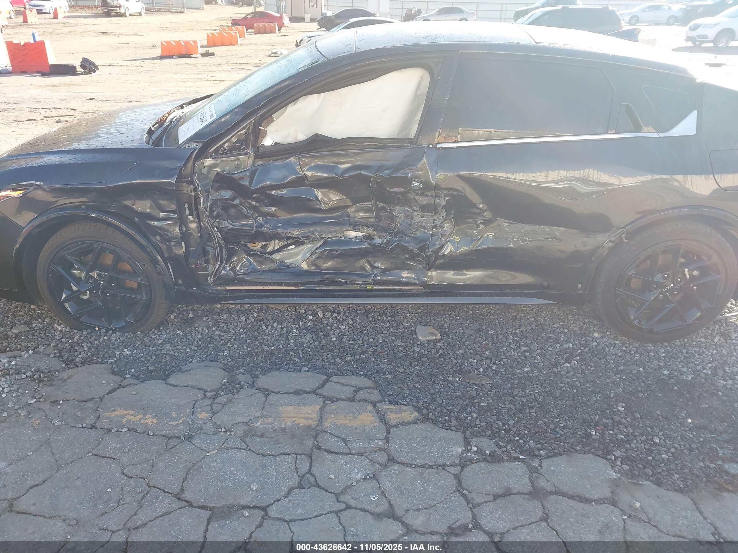 KIA K4 image 6