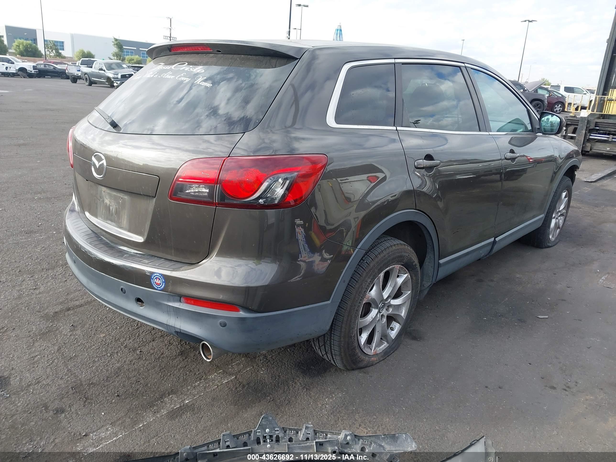 MAZDA CX-9 image 4