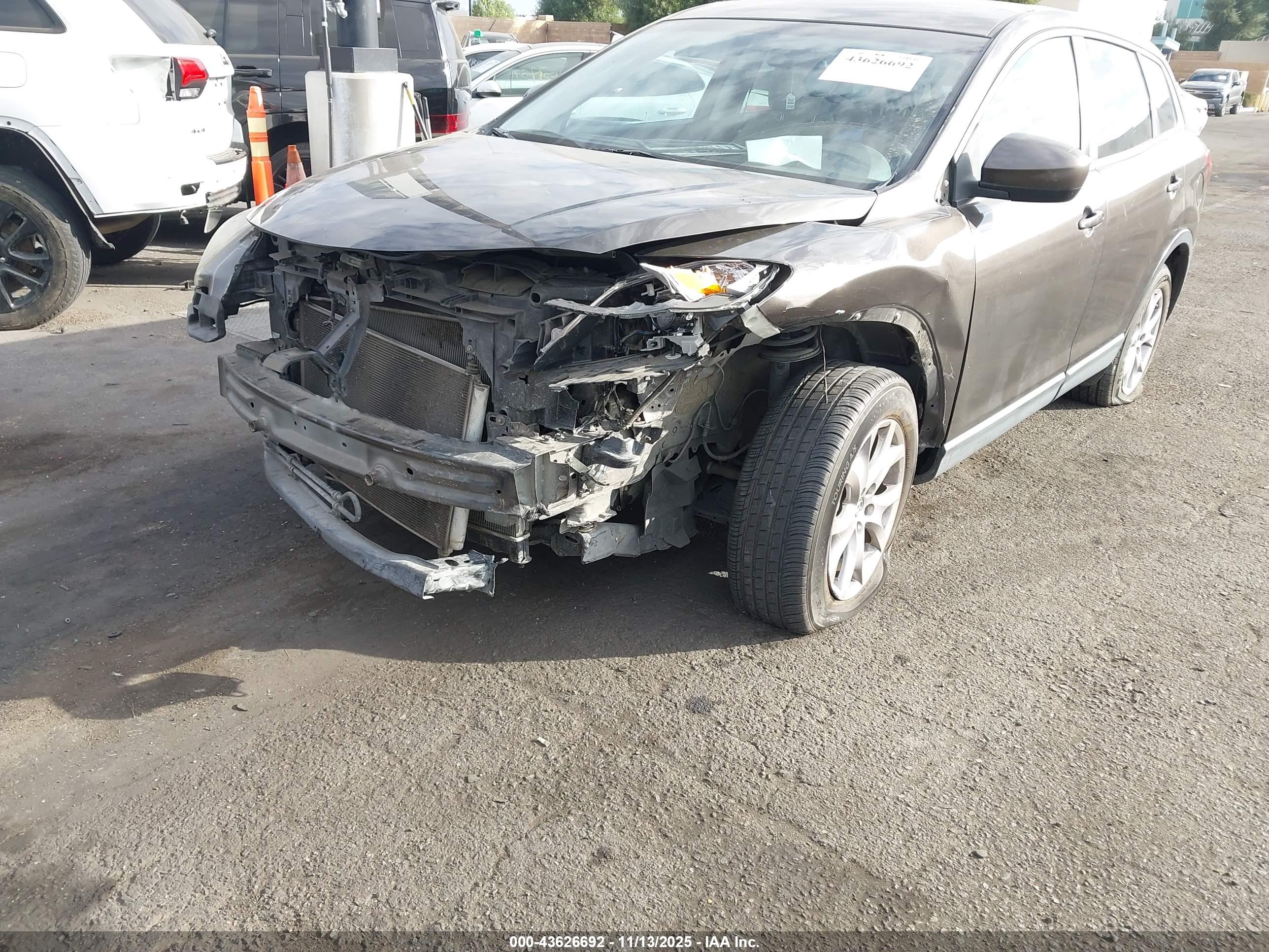 MAZDA CX-9 image 6