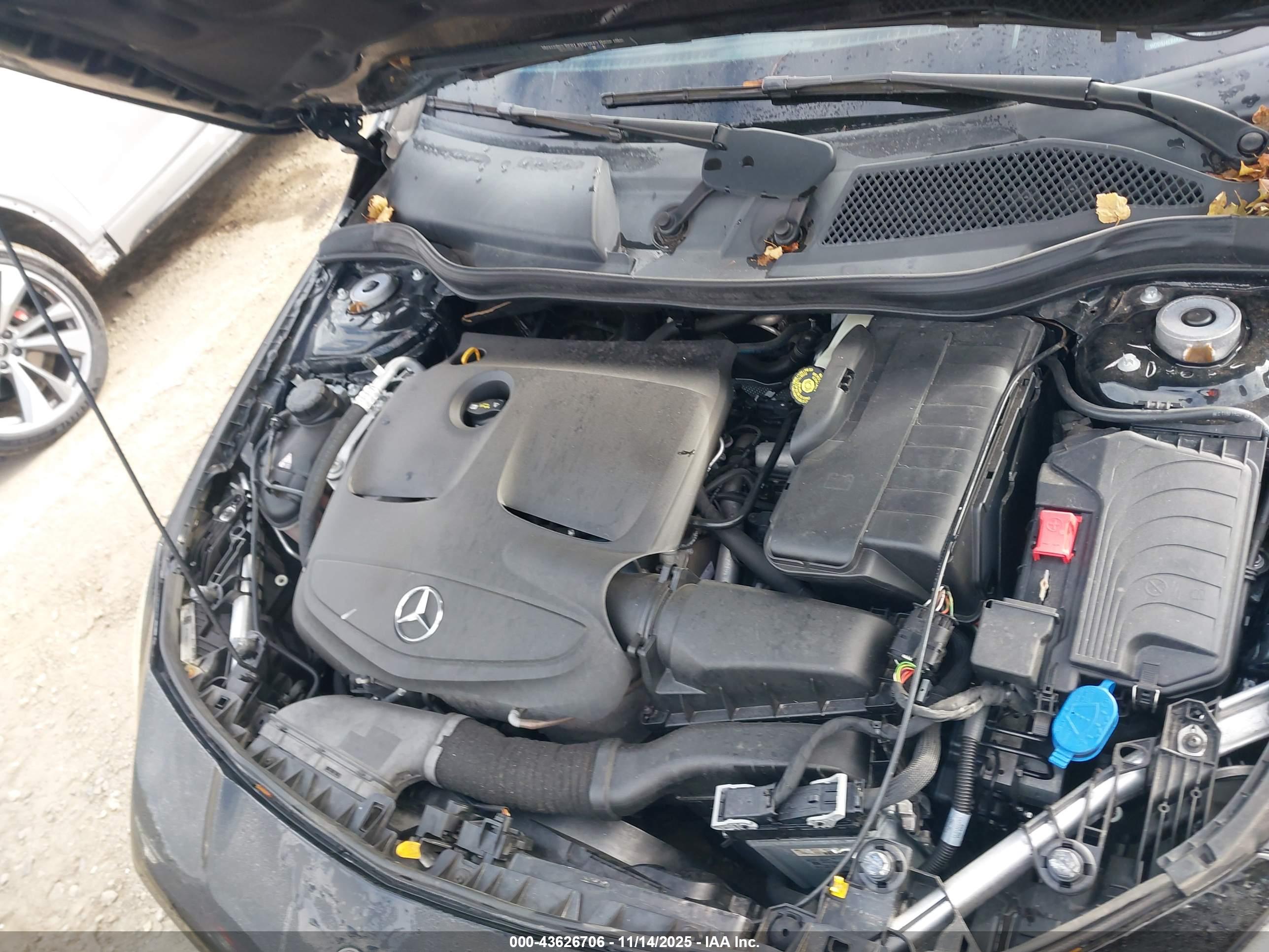 MERCEDES-BENZ CLA image 10