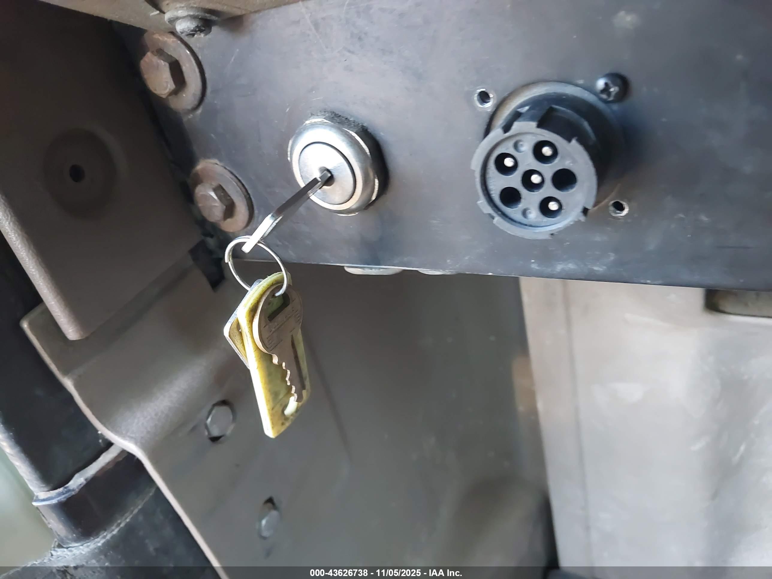 INTERNATIONAL 9200 image 11