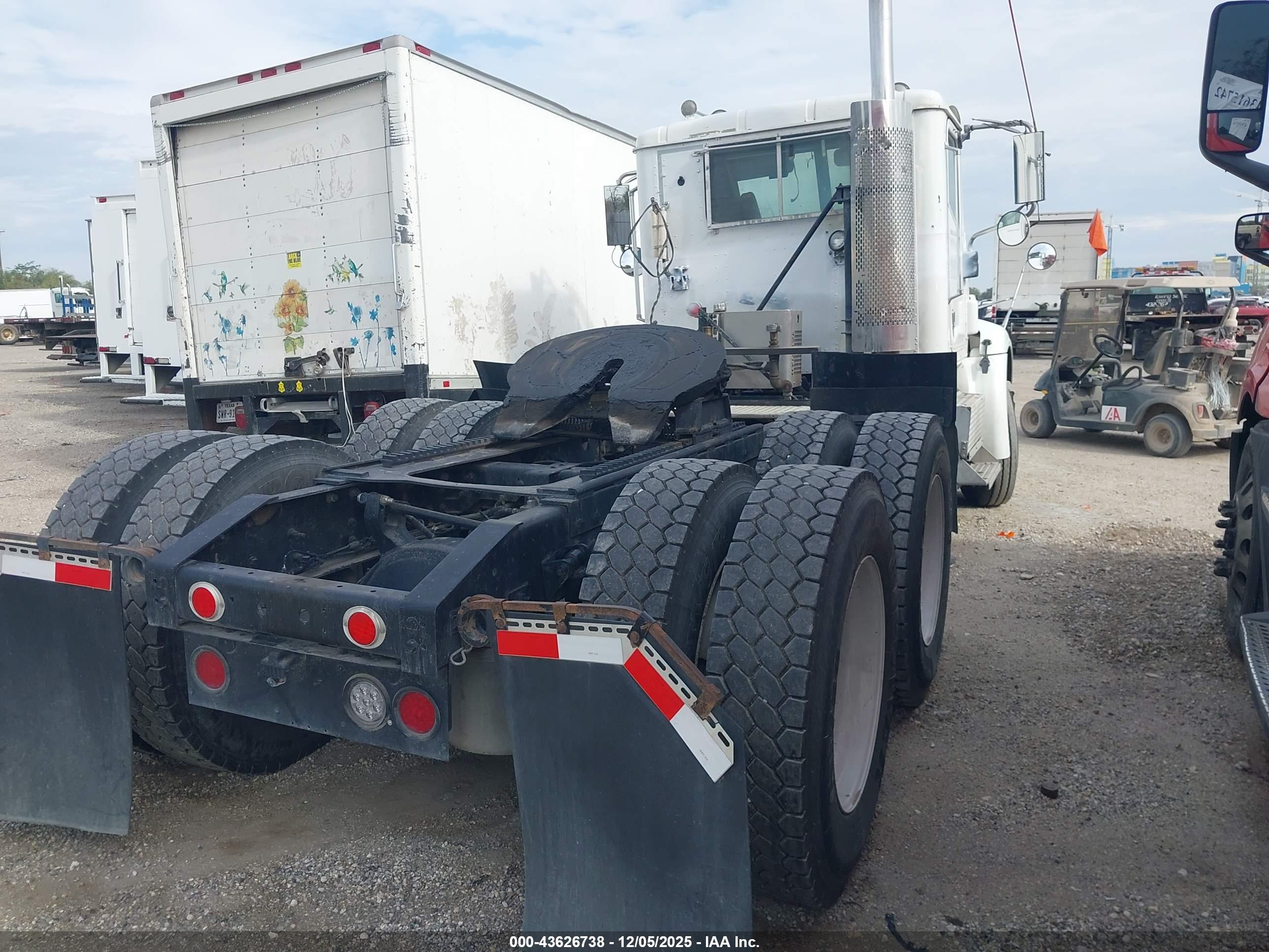 INTERNATIONAL 9200 image 4