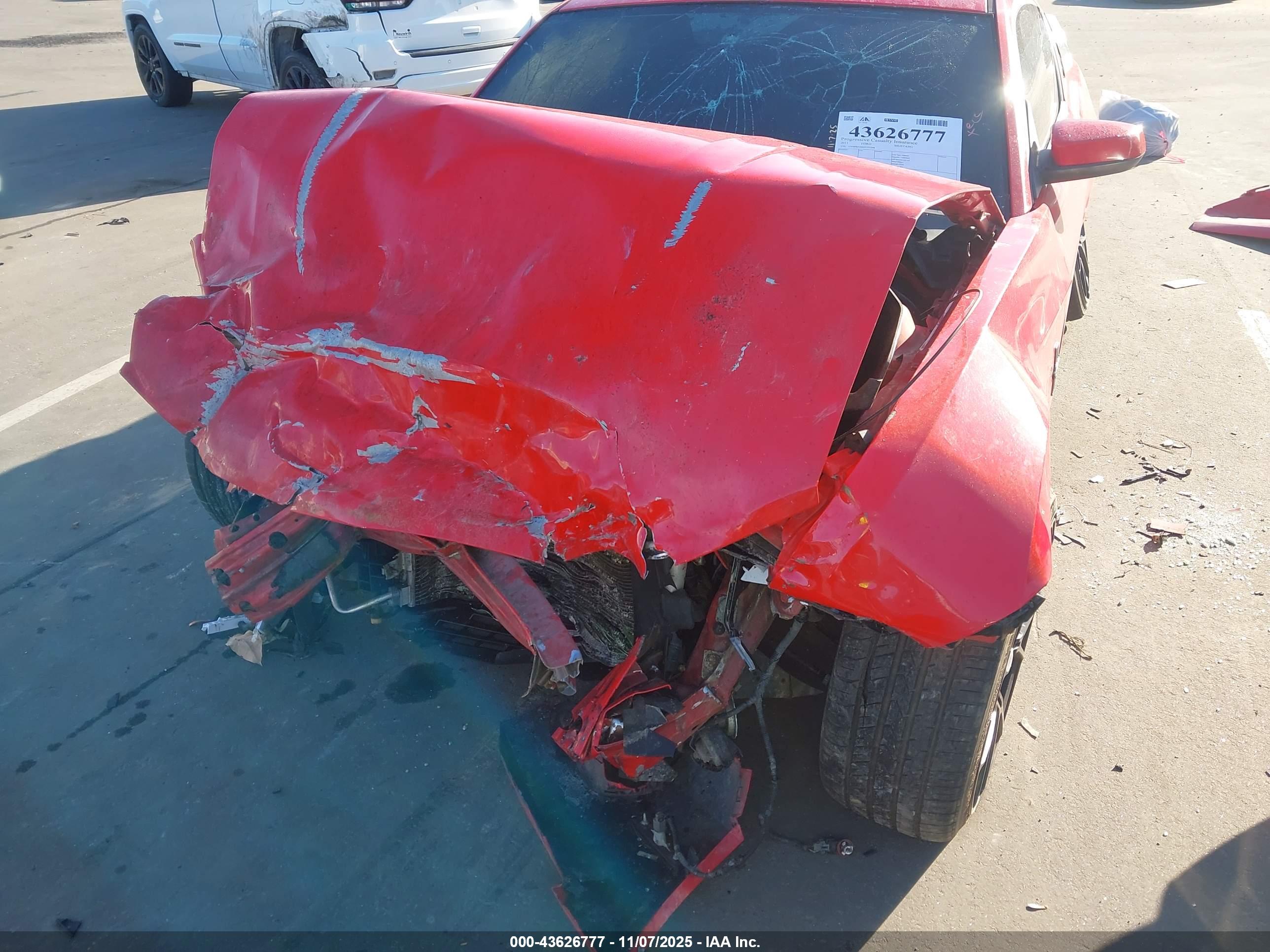 FORD MUSTANG image 6