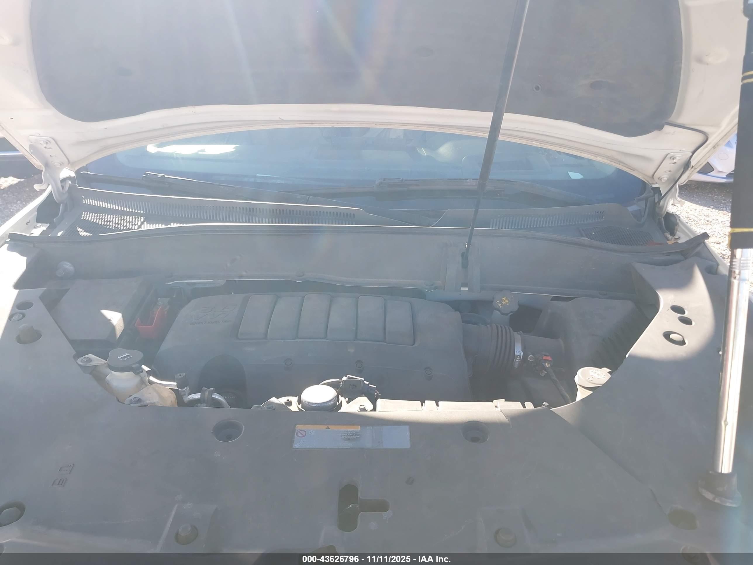 GMC ACADIA image 10