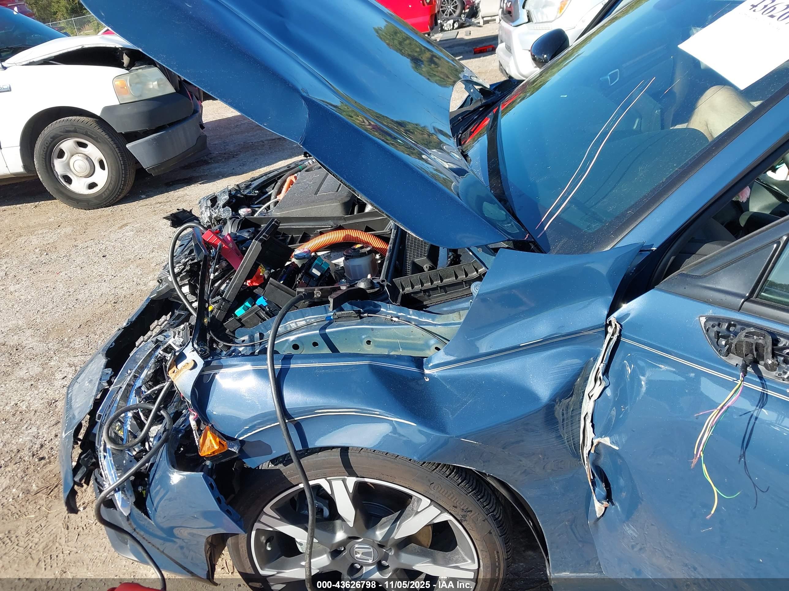 HONDA CIVIC image 6
