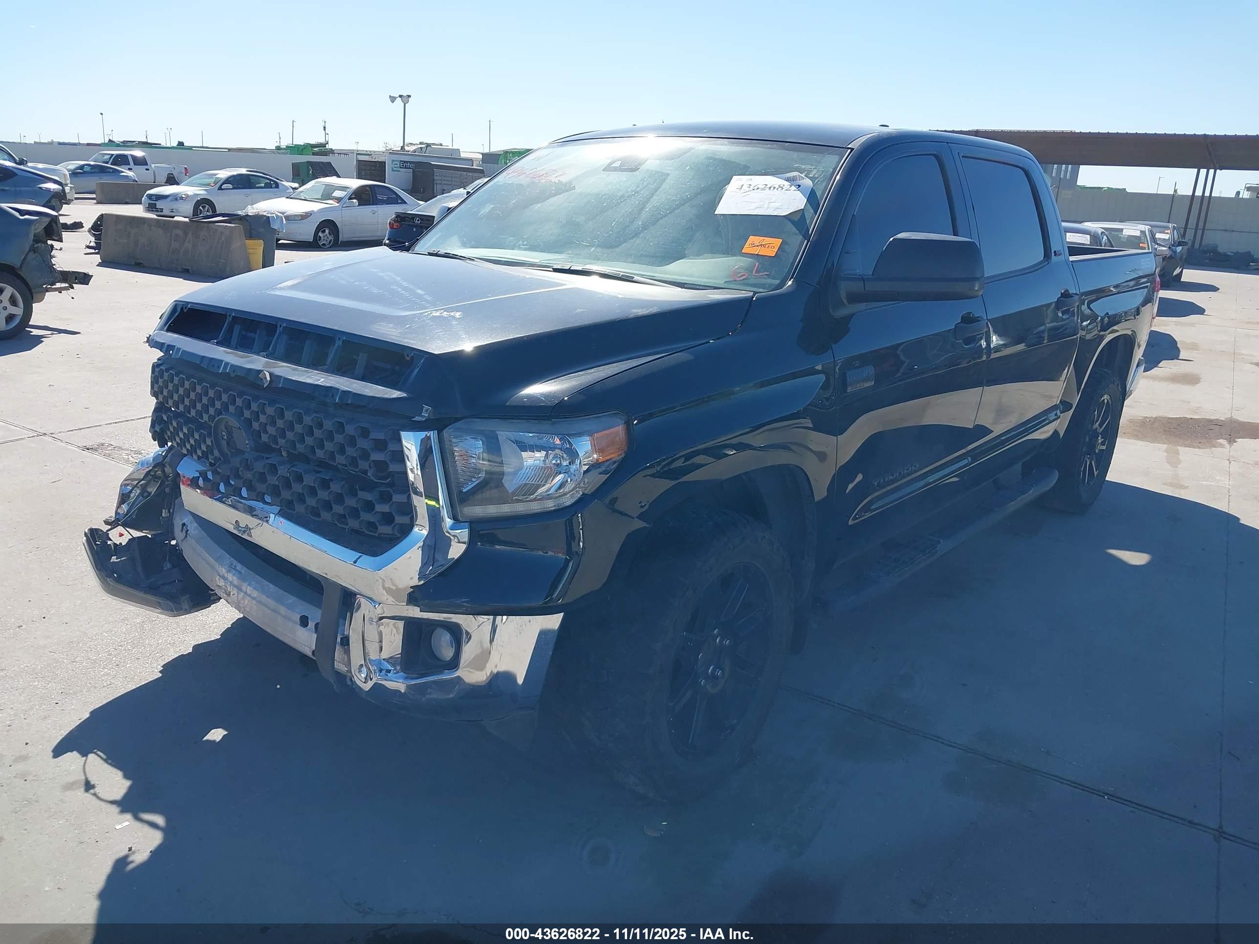 TOYOTA TUNDRA image 2