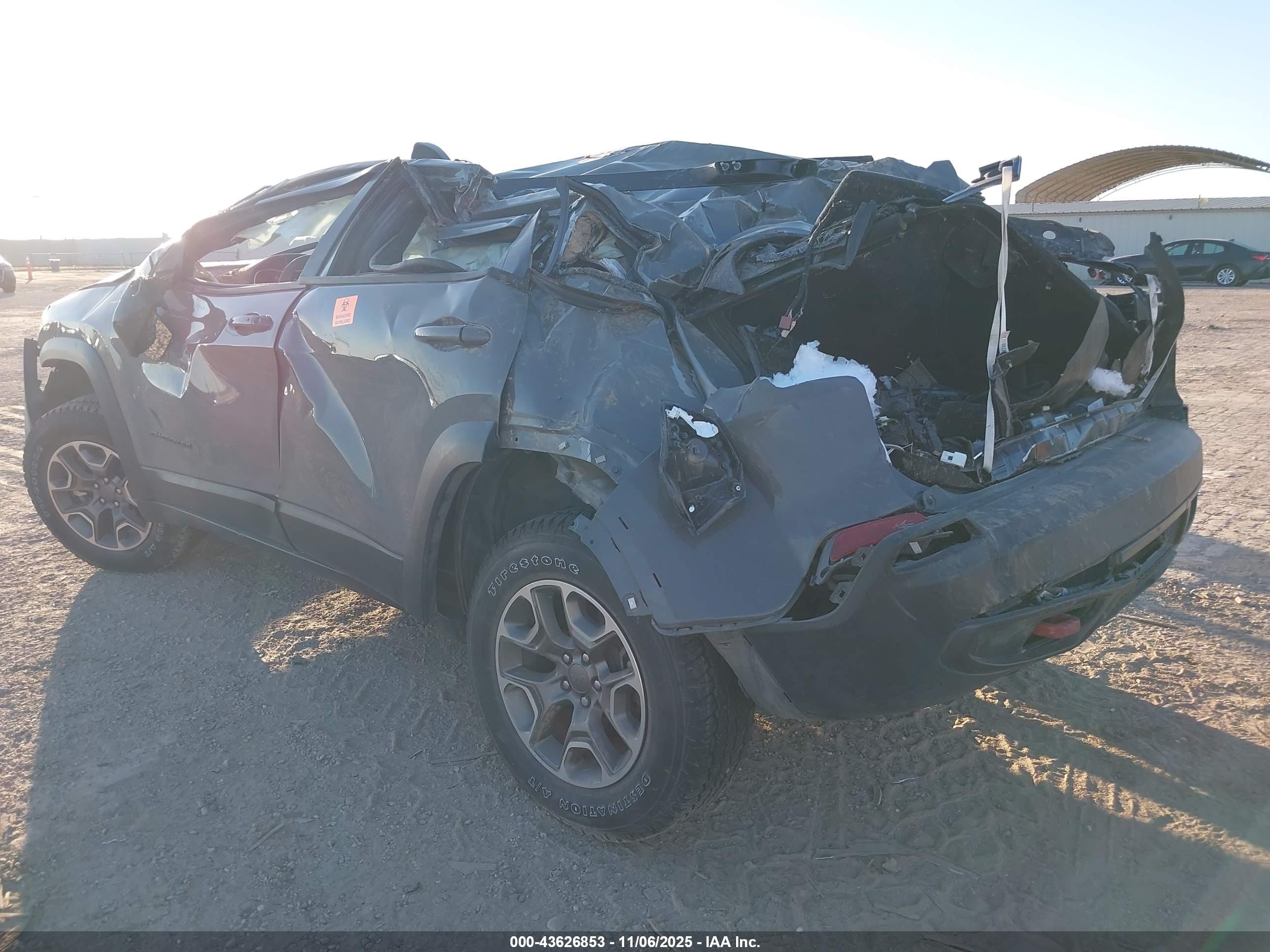 JEEP CHEROKEE image 3