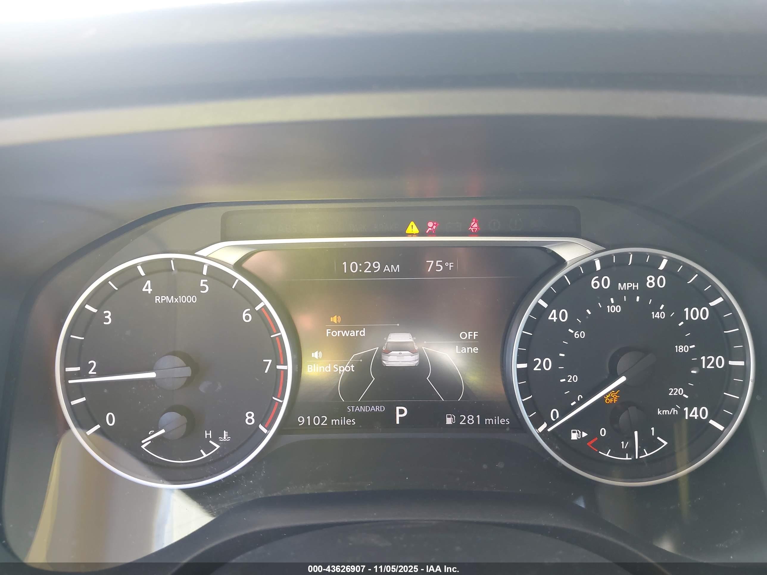 NISSAN ROGUE image 7