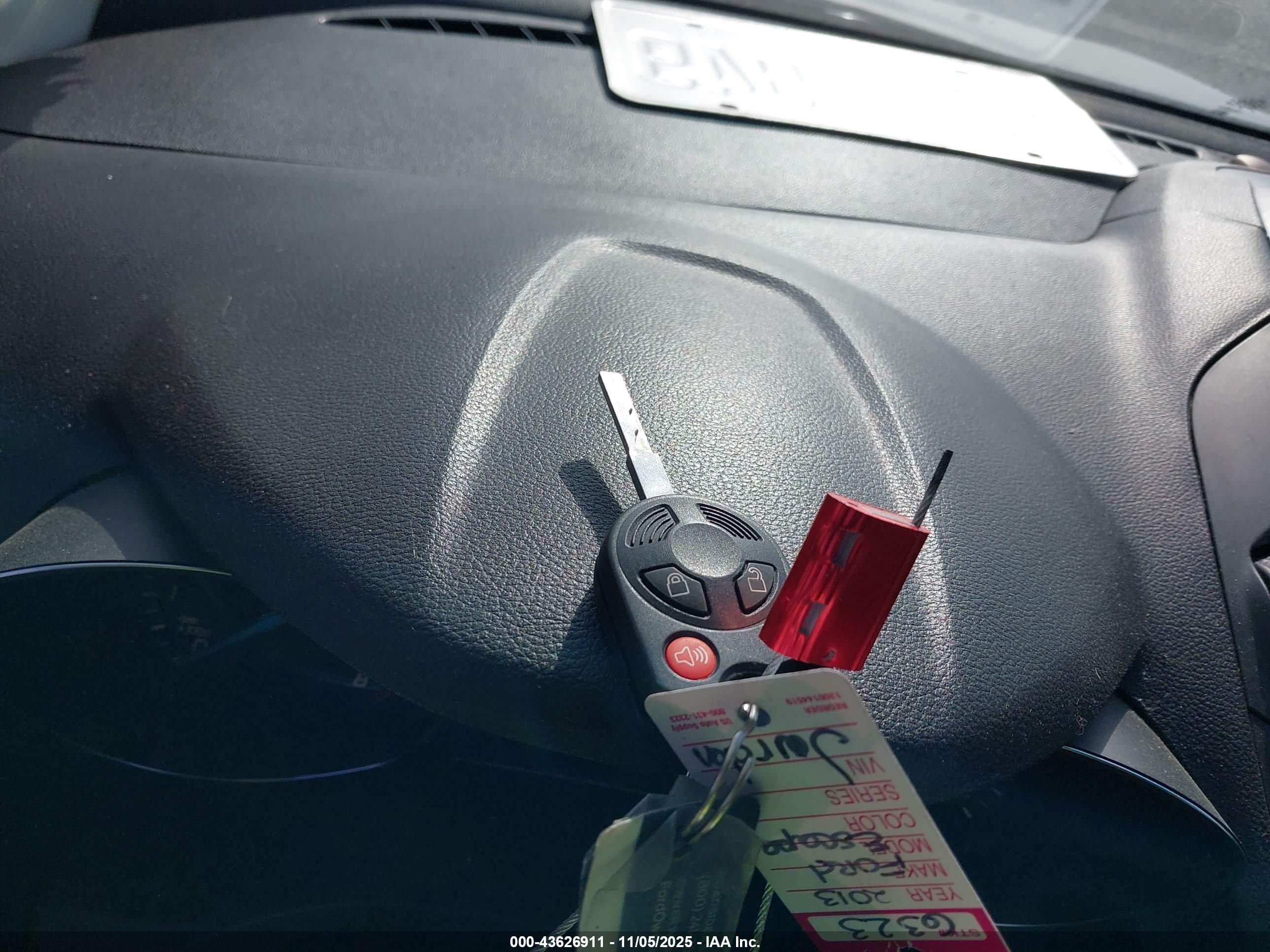 FORD ESCAPE image 10
