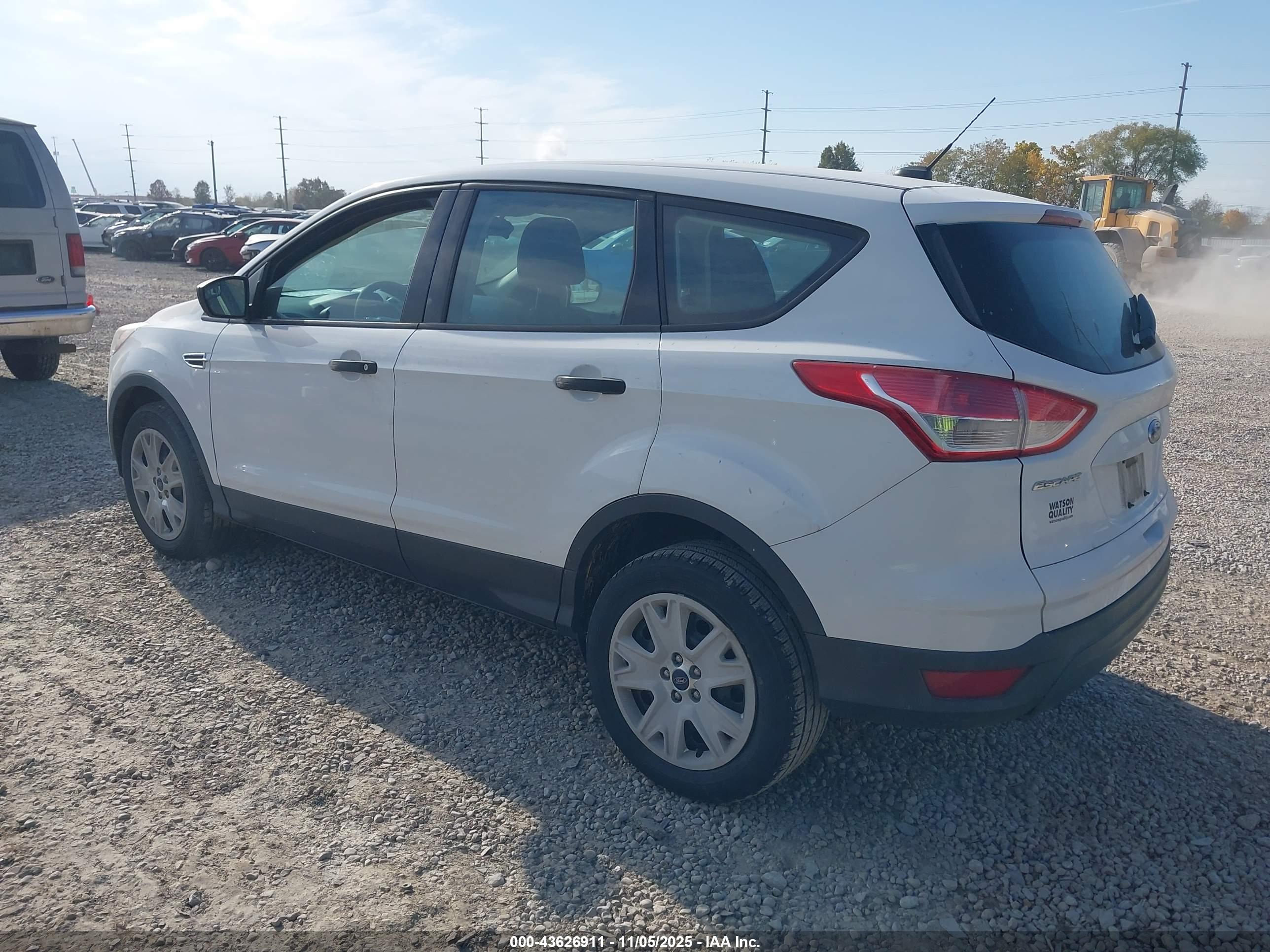 FORD ESCAPE image 3
