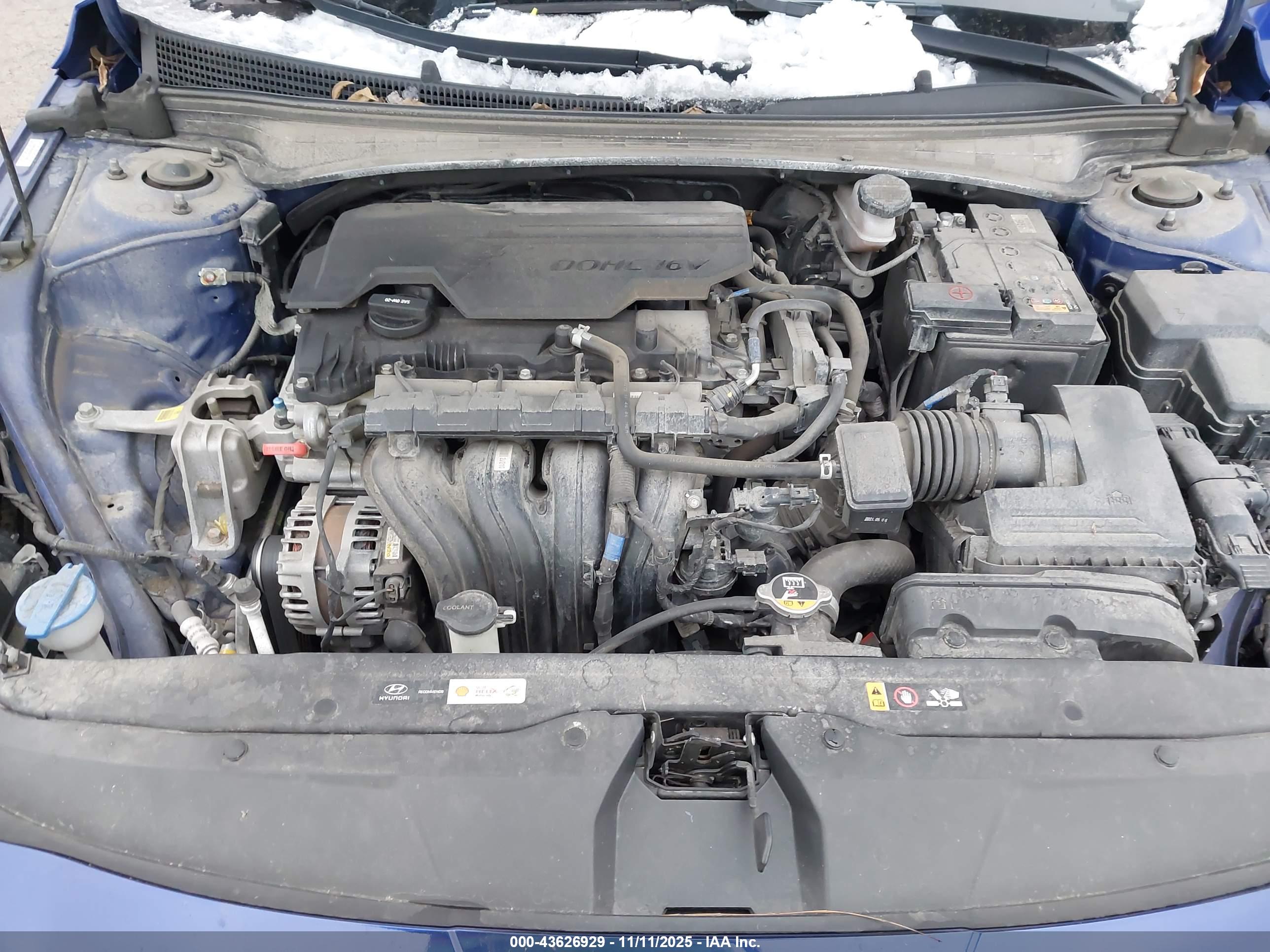 HYUNDAI ELANTRA image 10