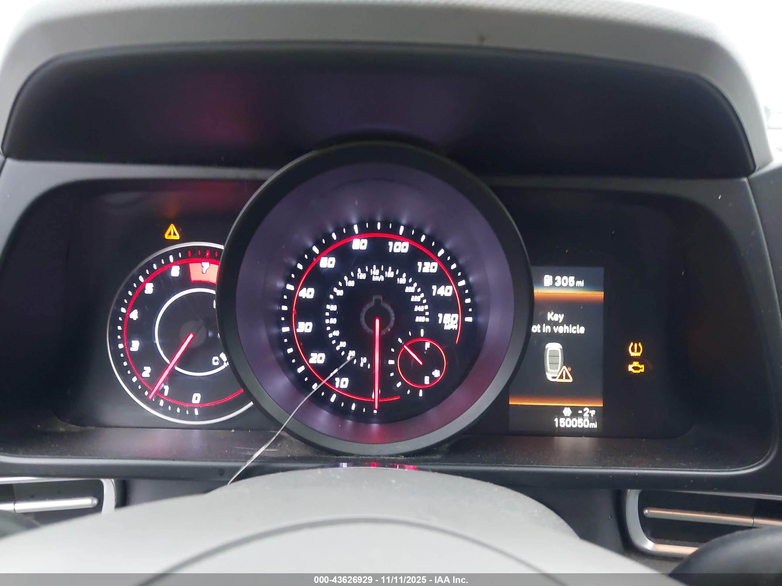 HYUNDAI ELANTRA image 7